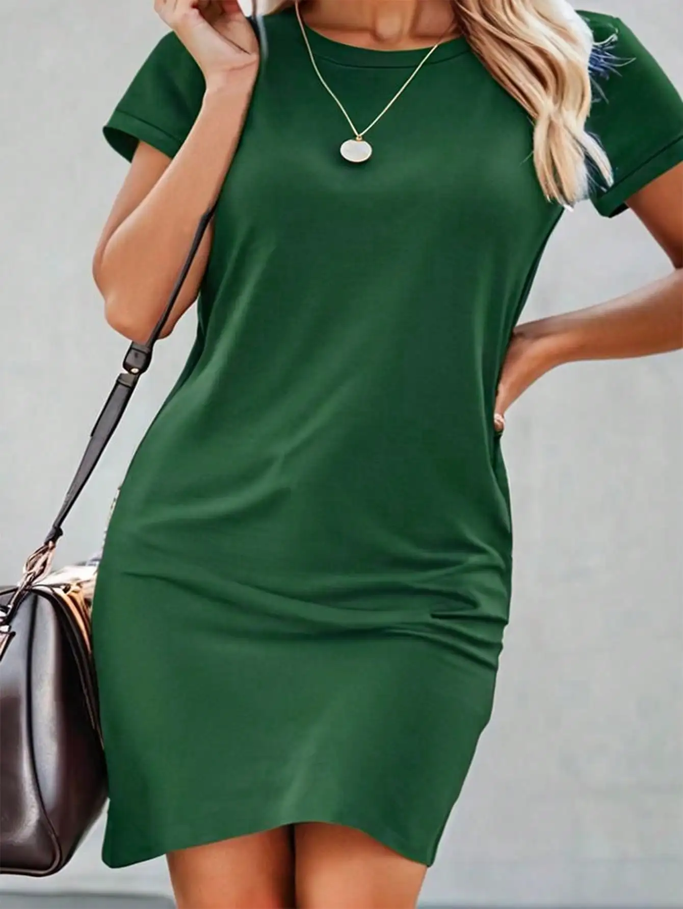 Summer Women's Fashion Simple Green Solid Color Casual Slim Fit Short Sleeve Round Neck Short Mini Dress 2024 New