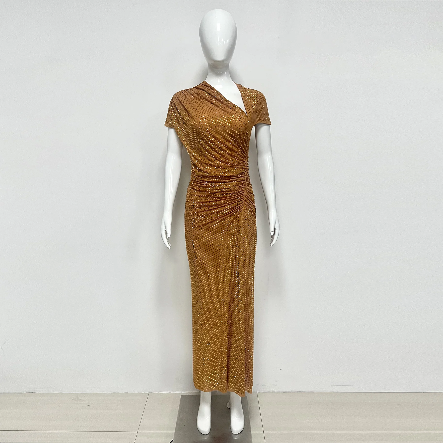Summer 2025 Women's New Orange Short Sleeve Slim Fit Pleated Shiny Long Dress Elegant Fashionable Evening Party Dress
