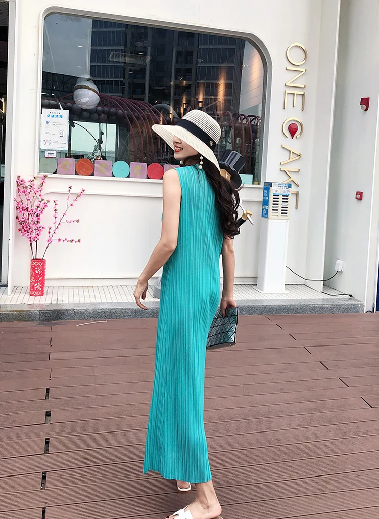 Miyake Pleated Women Dress Summer Sleeveless Long Classic Korean Fashion Casual Elegant Female Lce Water Blue Beach Dress TP5045