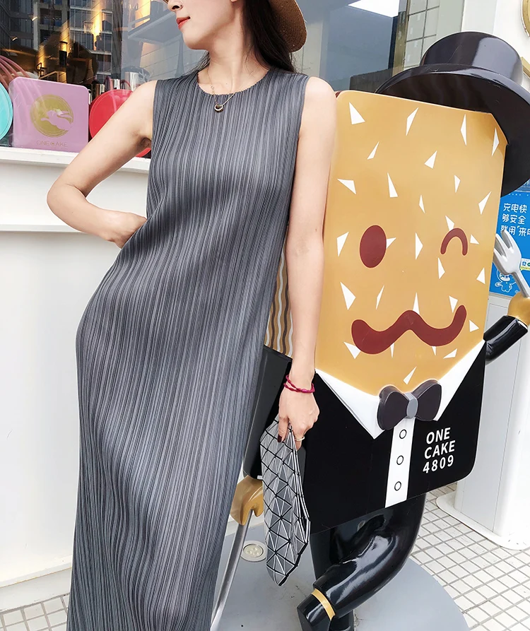 Miyake Pleated Women Dress Summer Sleeveless Long Classic Korean Fashion Casual Elegant Female Lce Water Blue Beach Dress TP5045