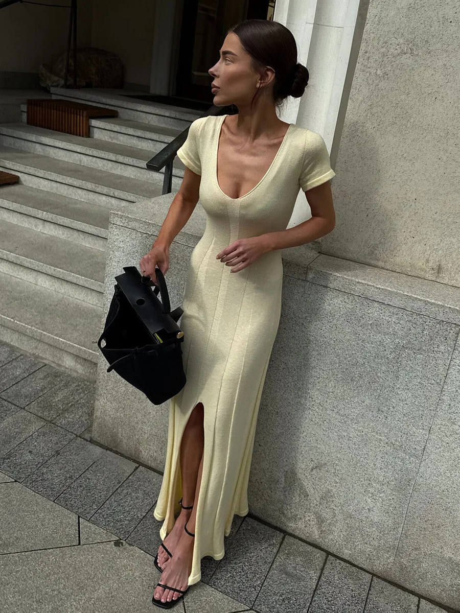 Tsiisd Ribbed Knit Maxi Dress For Women Deep V-Neck Slim High Slit Elegant Patchwork Commute Party Dress Women Knitwear Dress