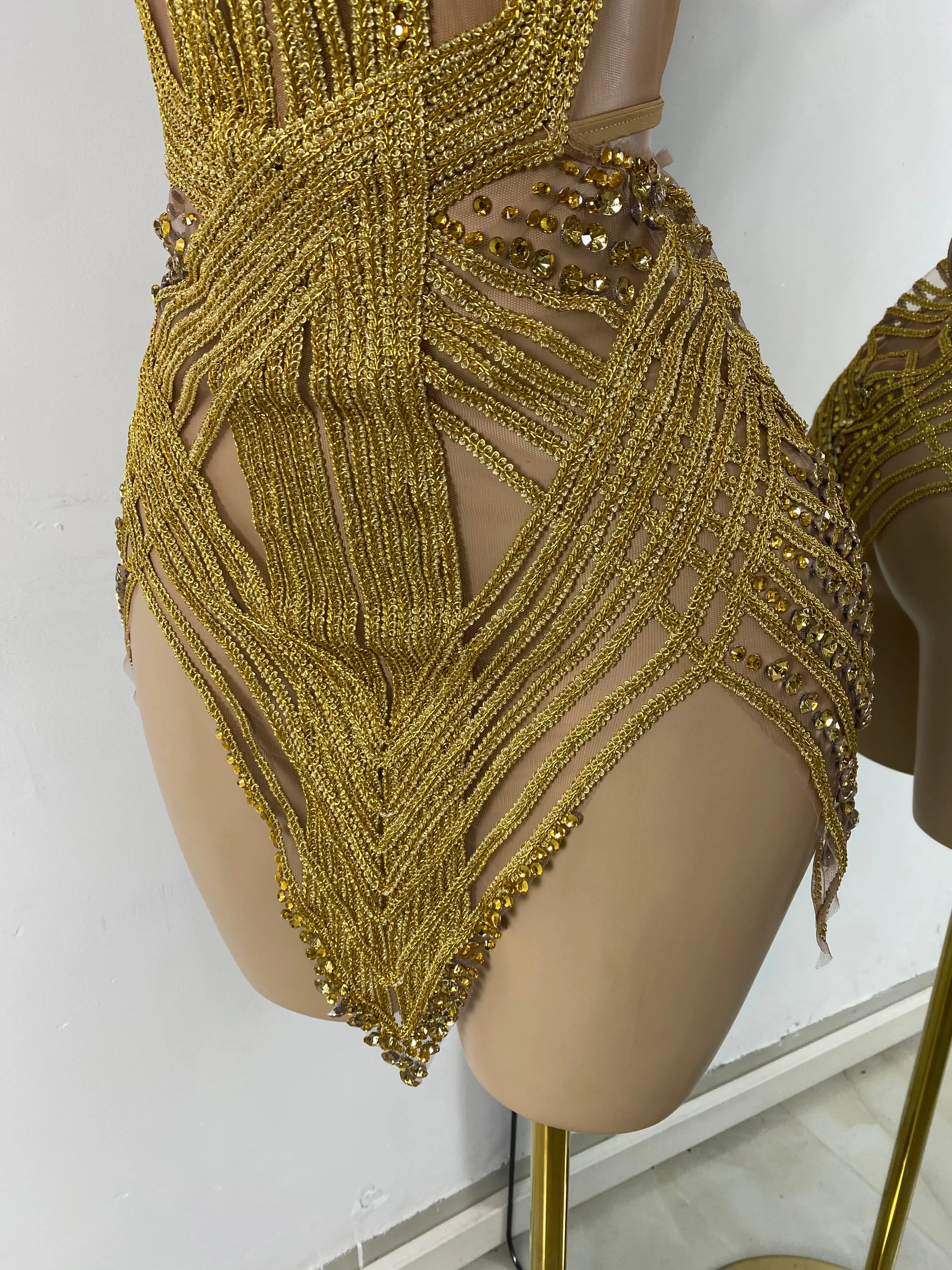 Women Sexy Sprakly Strapless Mesh See Through Mini Birthday Dress Evening Party Nightclub Performance Costume Stage Wear