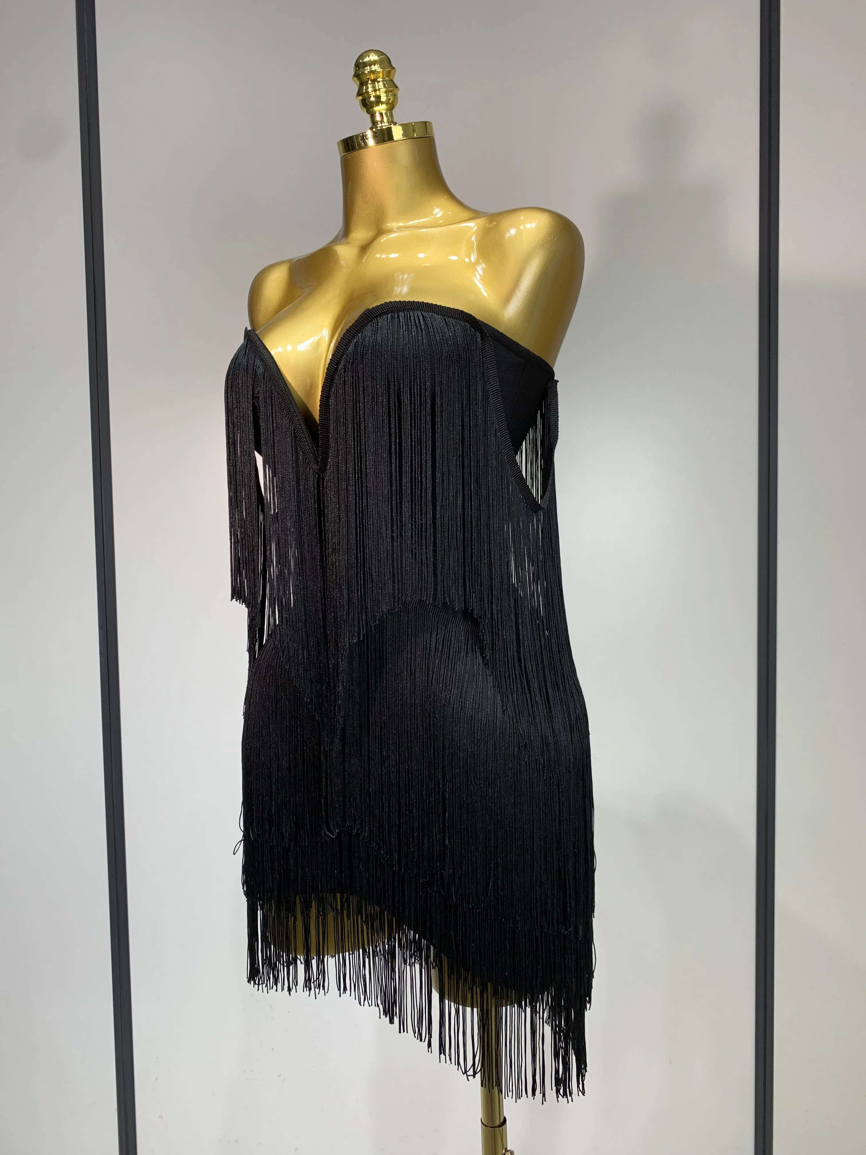 Women Sexy Strapless Tassel Off Shoulder Bandage Dress Fancy Club Celebrity Evening Party Mini Bodycon Dress Birthday Vestido