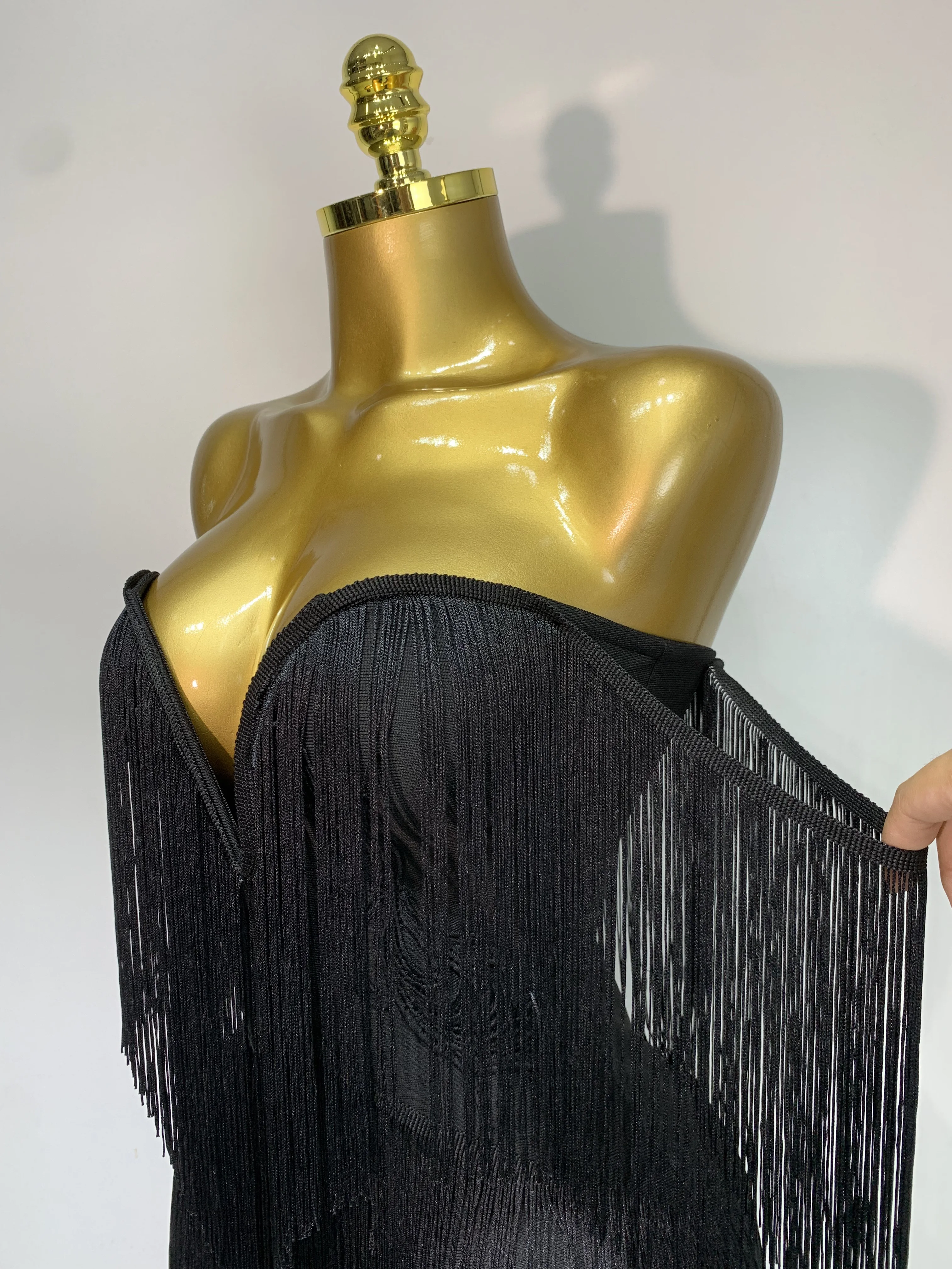 Women Sexy Strapless Tassel Off Shoulder Bandage Dress Fancy Club Celebrity Evening Party Mini Bodycon Dress Birthday Vestido