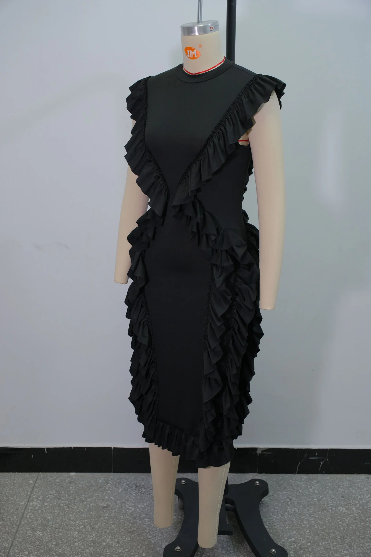 Women Plus Size Skinny Dress Round Neck Tassel Ruffle Hem Sleeveless Bodycon Casual Elegant Streetwear Slim Summer Dresses