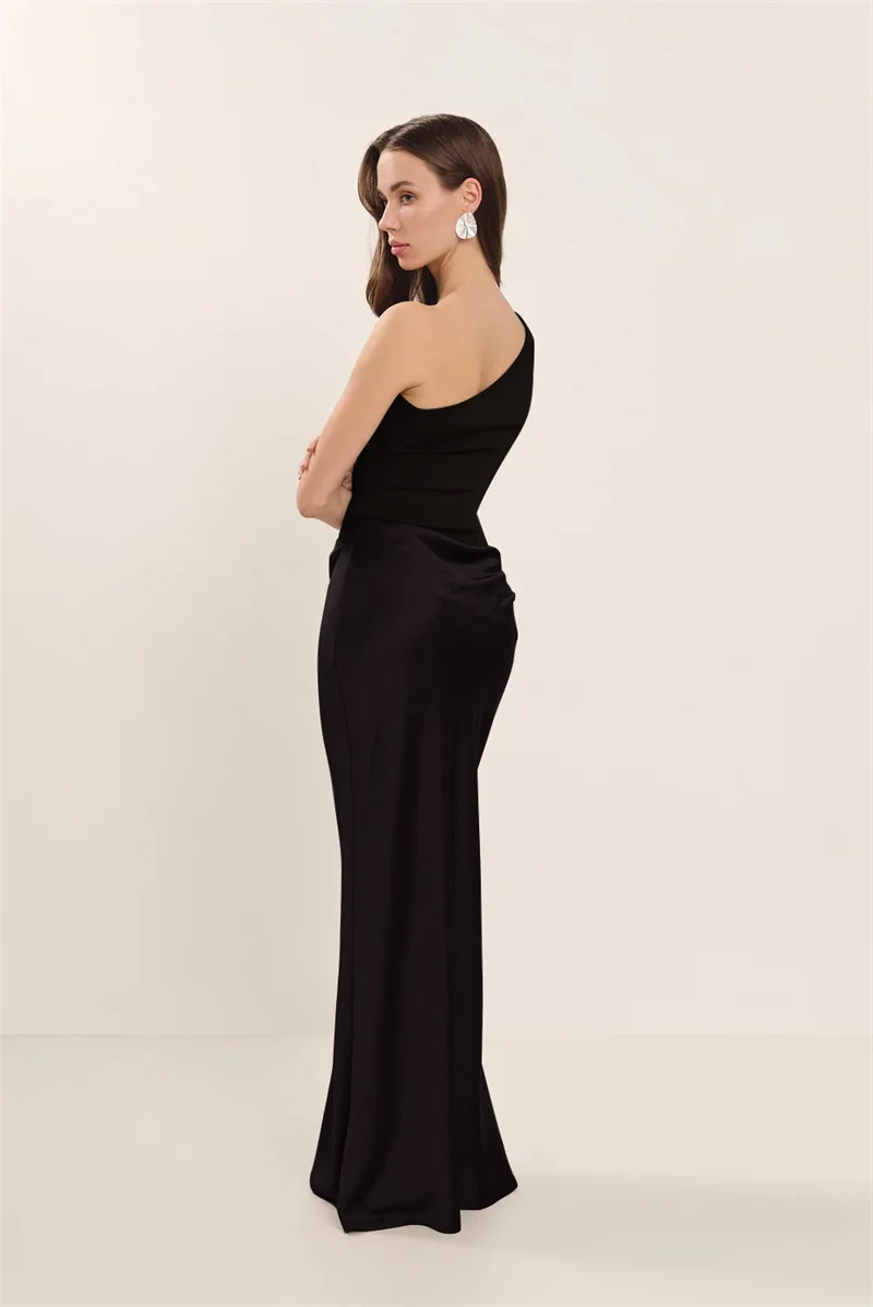 Mozision Satin Inclined Shoulder Sexy Maxi Dress Women Fashion Patchwork Sleeveless Backless Bodycon Evening Club Party Dress