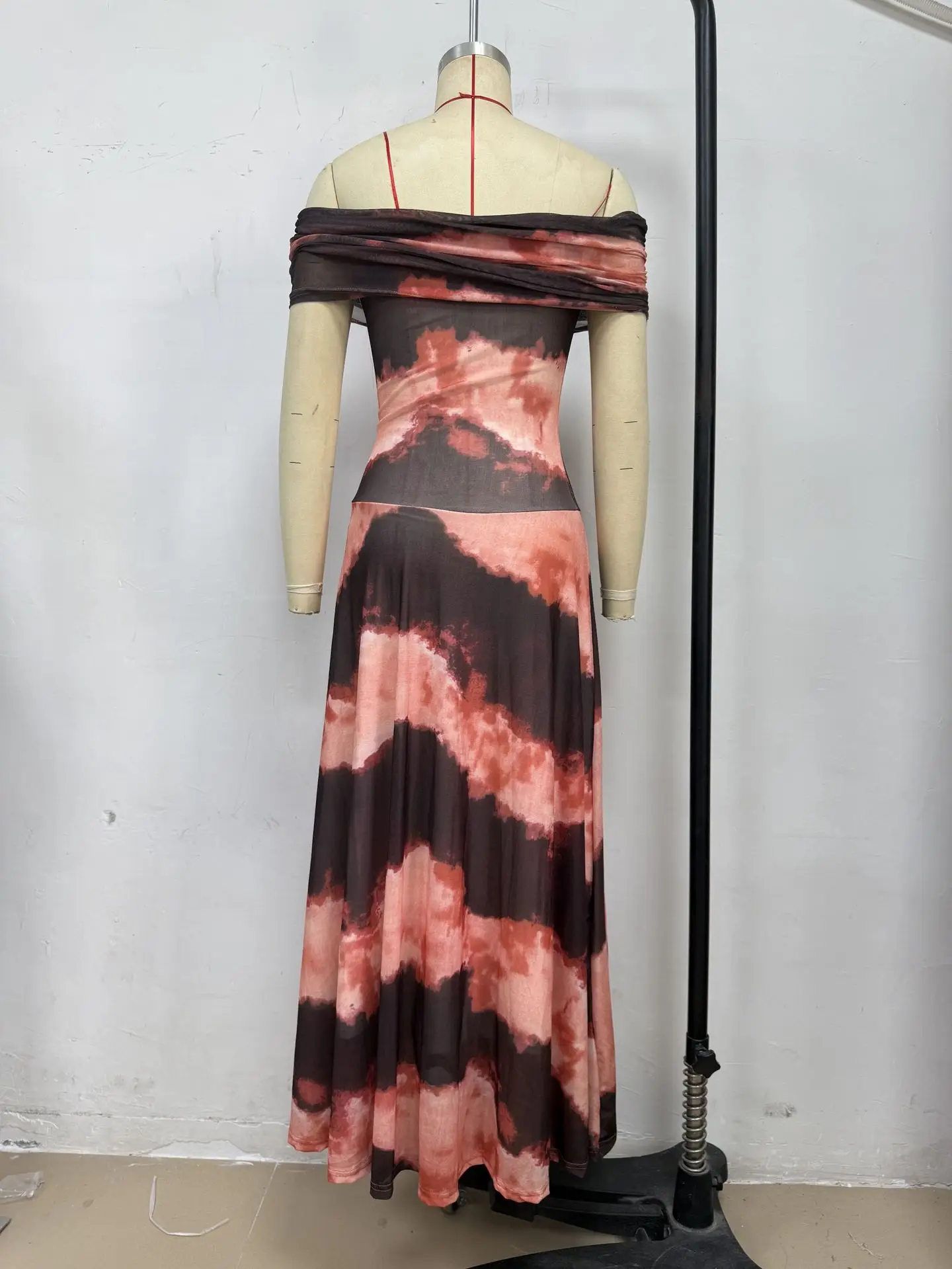 Vintage Off Shoulder Printed Maxi Dress Women Sleeveless Chiffon Ruched Long Dress Elegant Vacation Wedding Guest Party Vestidos