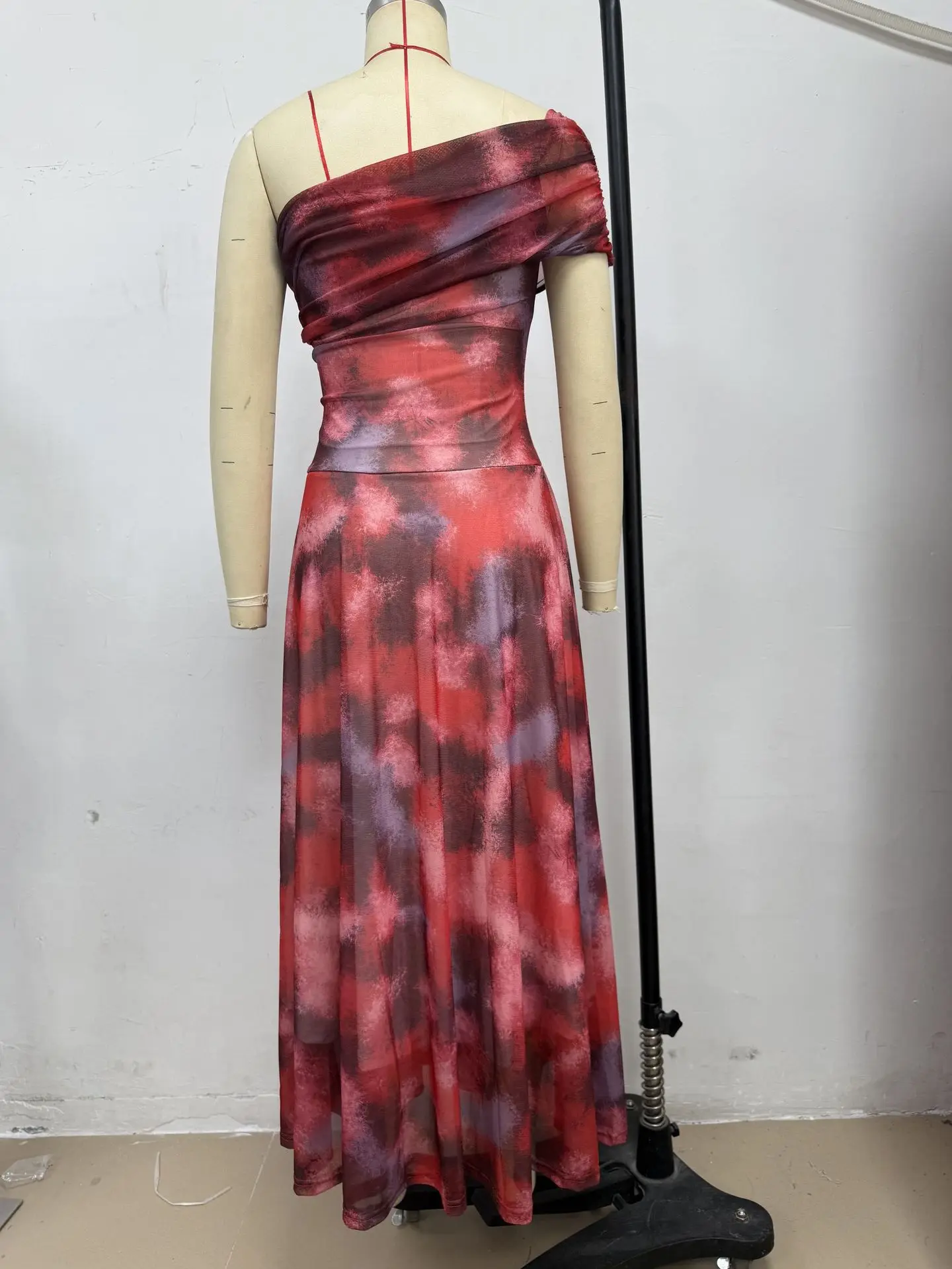Vintage Off Shoulder Printed Maxi Dress Women Sleeveless Chiffon Ruched Long Dress Elegant Vacation Wedding Guest Party Vestidos