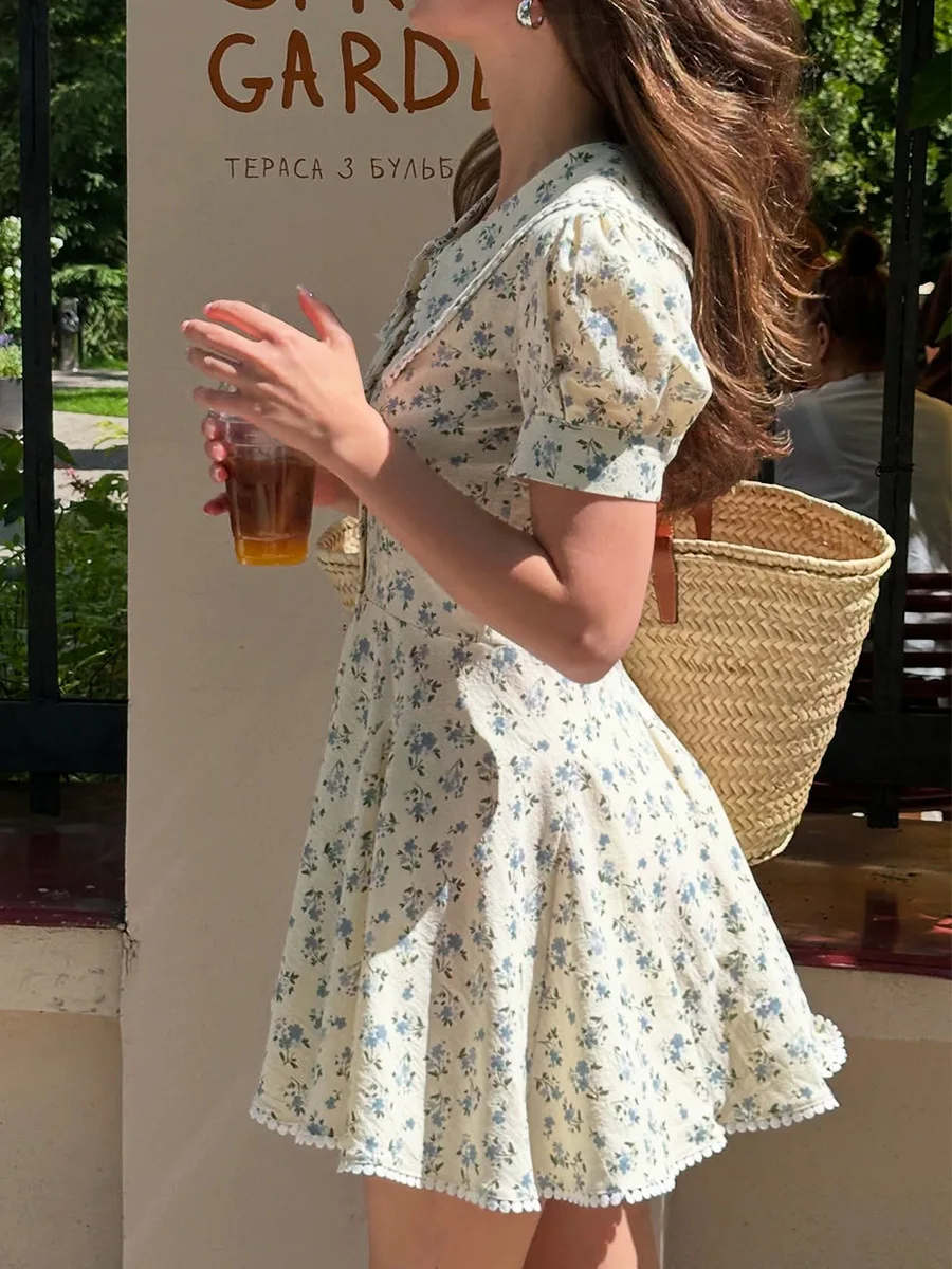 Bornladies 2026 Summer New Floral Short Sleeve Dress Women's Elegant Slim Fit Sweet Button Front Puff Sleeves Mini Dress