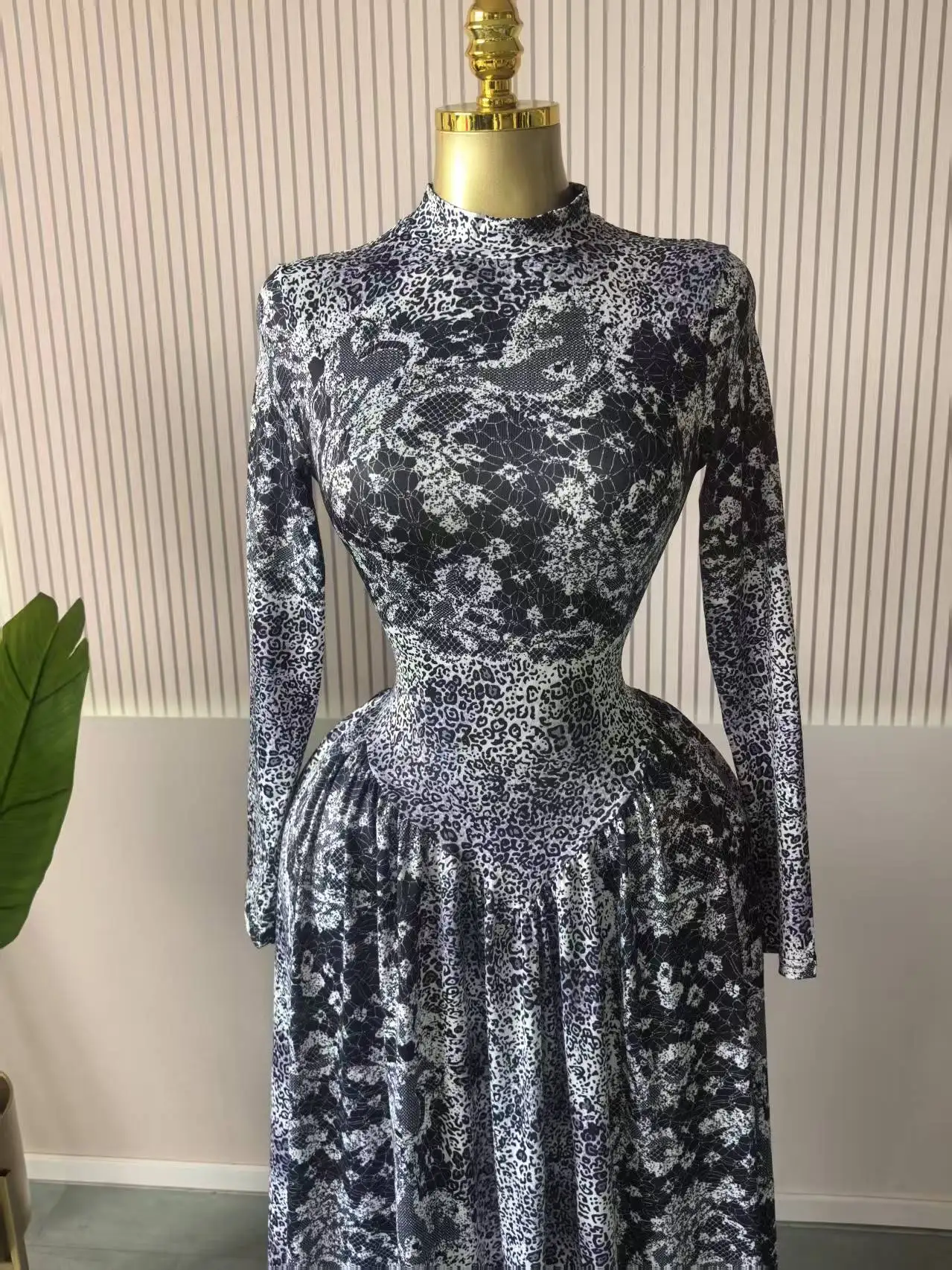 CM.YAYA Women Plaid Round Neckline Long Sleeve Fit and Flare Long Maxi Dress 2025 Even Party Education Vacation Dresses Vestidos