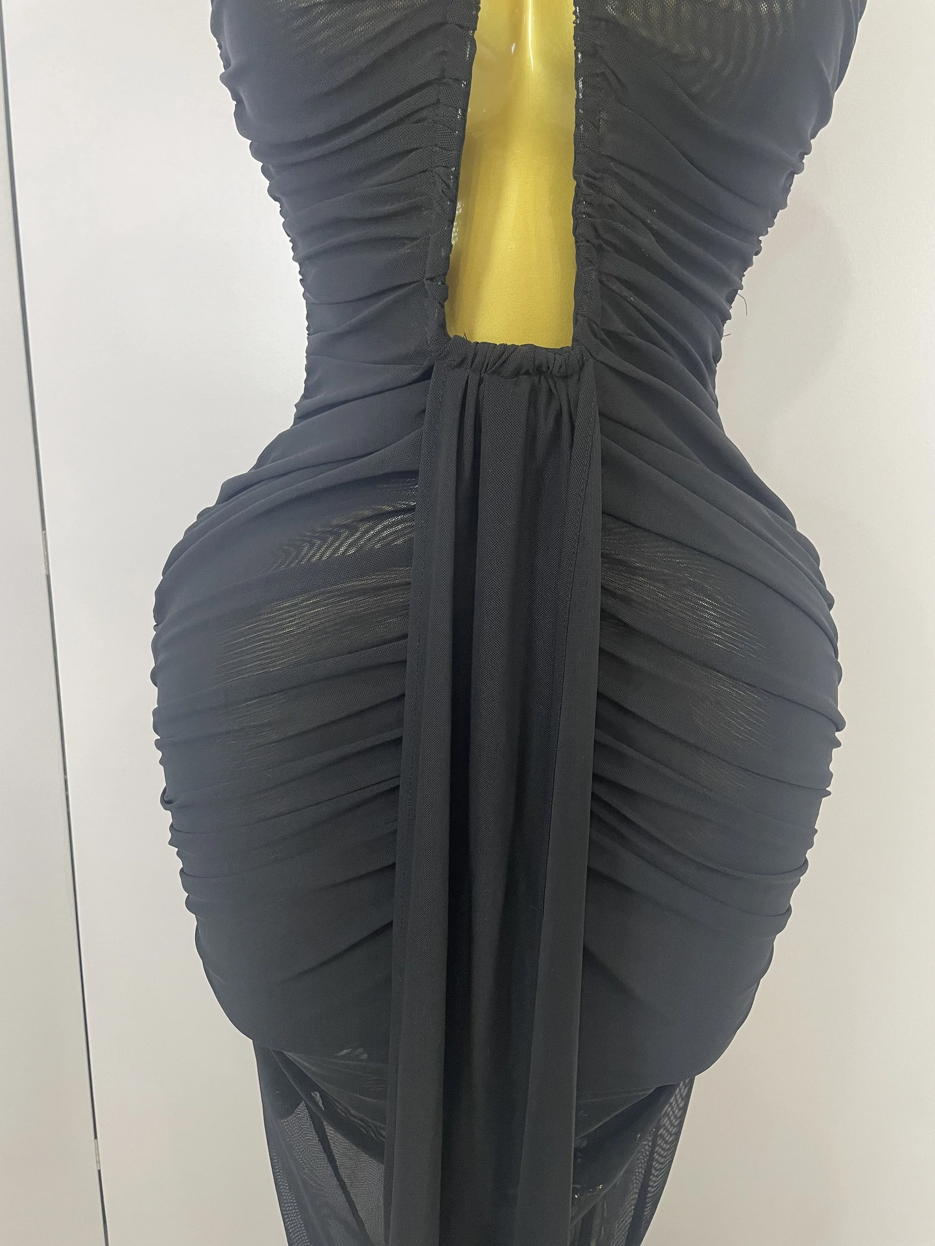 Women Sexy Sleeveless O-Neck Hollow Out Mesh Bodycon Long Dress Fashion Show Celebrate Celebrity Evening Birthday Party Dress