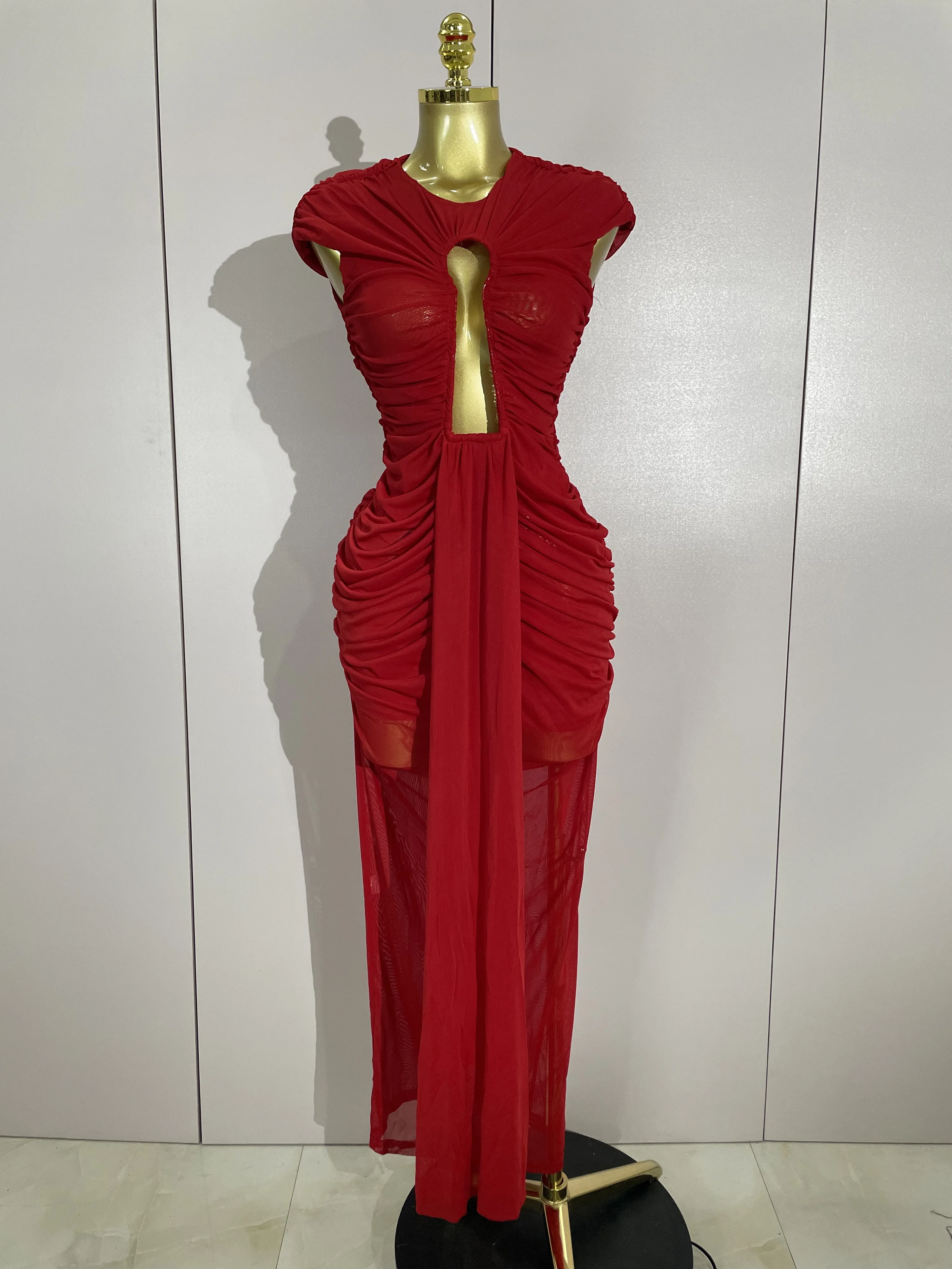 Women Sexy Sleeveless O-Neck Hollow Out Mesh Bodycon Long Dress Fashion Show Celebrate Celebrity Evening Birthday Party Dress