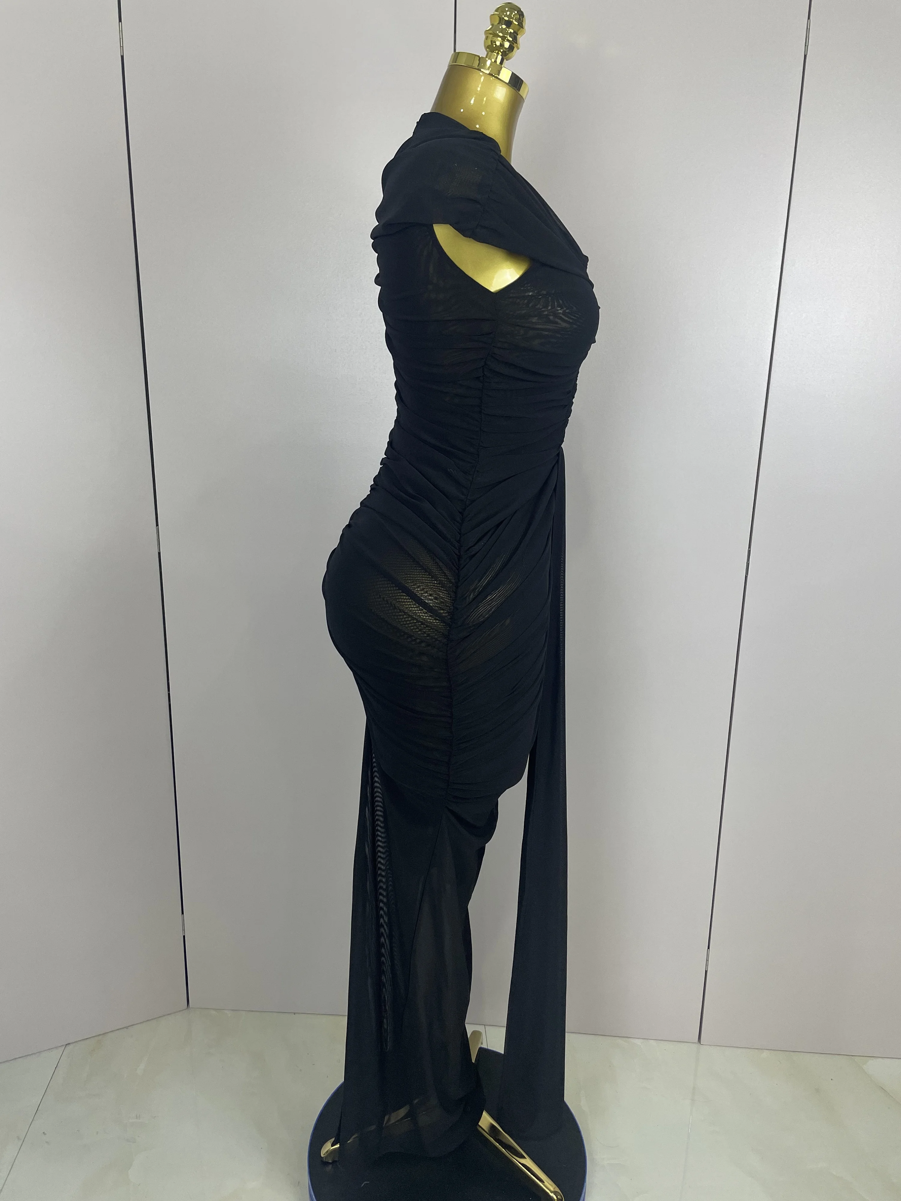 Women Sexy Sleeveless O-Neck Hollow Out Mesh Bodycon Long Dress Fashion Show Celebrate Celebrity Evening Birthday Party Dress