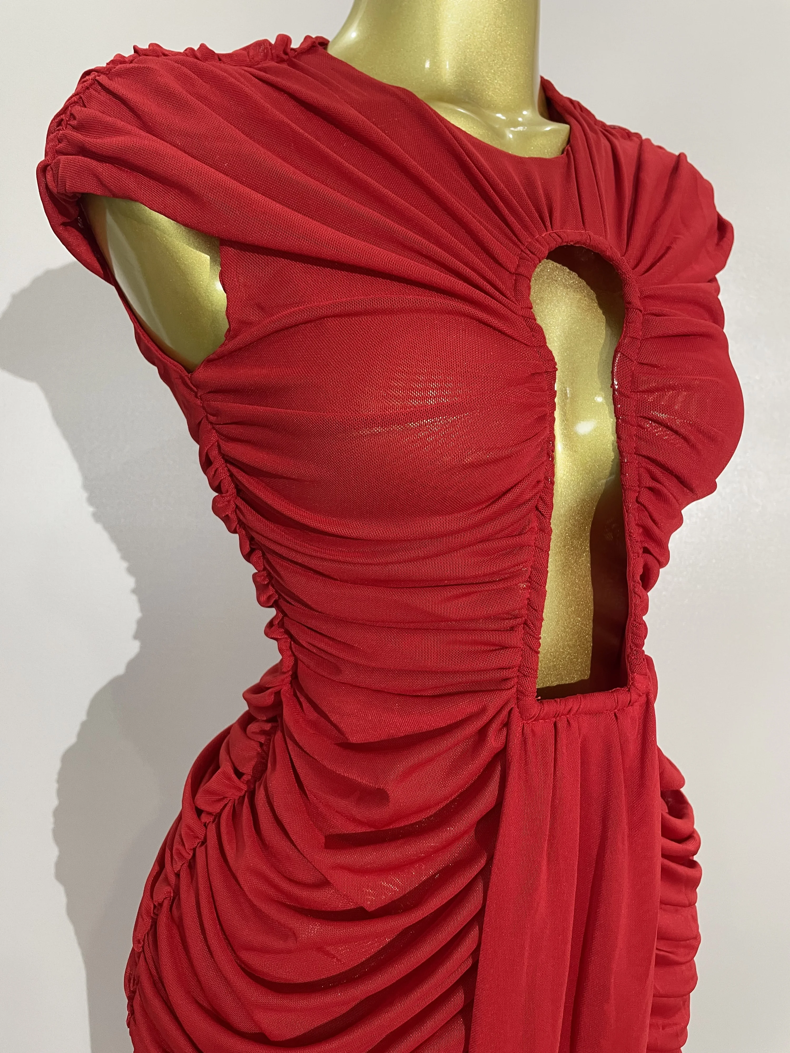 Women Sexy Sleeveless O-Neck Hollow Out Mesh Bodycon Long Dress Fashion Show Celebrate Celebrity Evening Birthday Party Dress