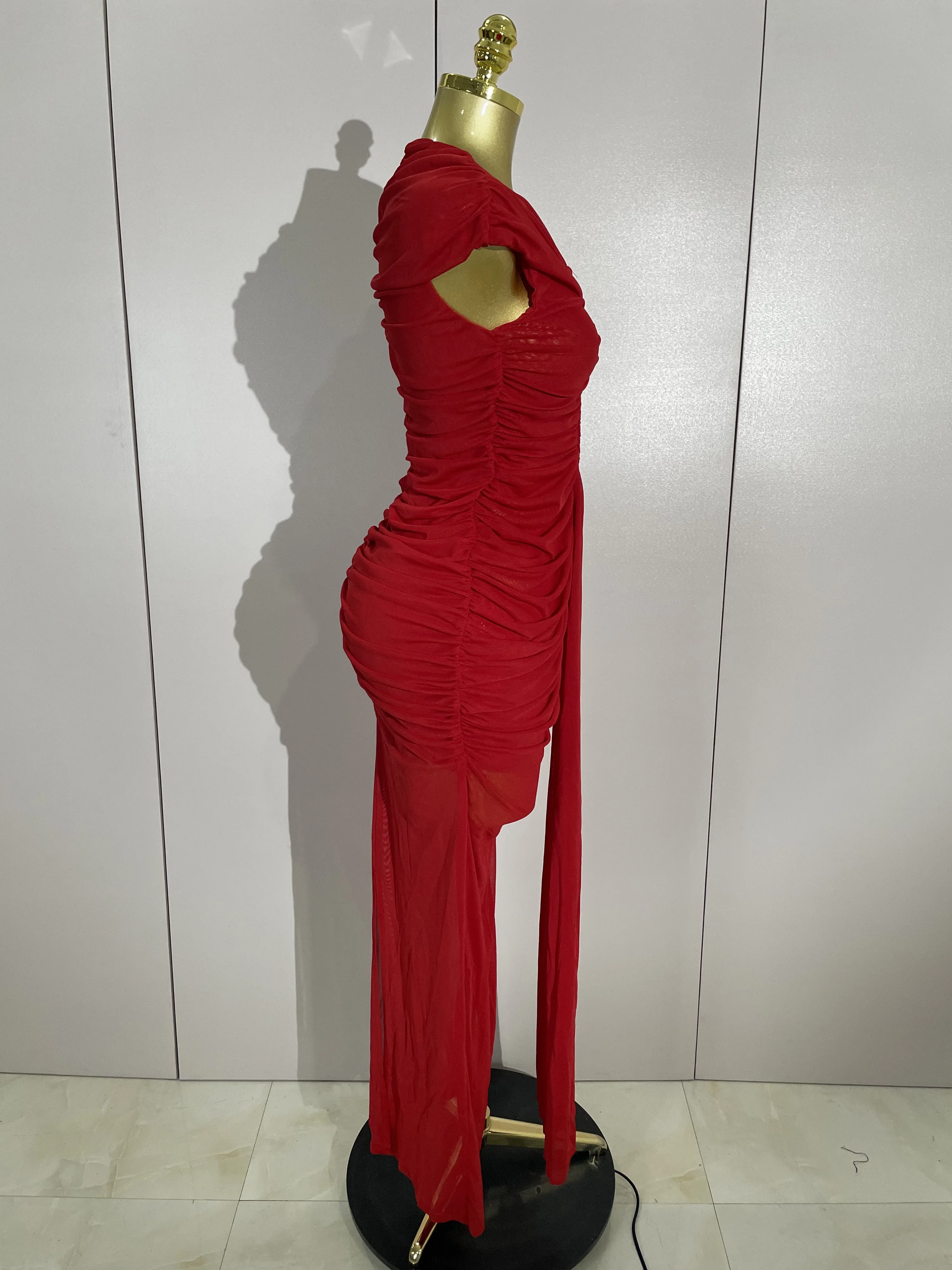 Women Sexy Sleeveless O-Neck Hollow Out Mesh Bodycon Long Dress Fashion Show Celebrate Celebrity Evening Birthday Party Dress