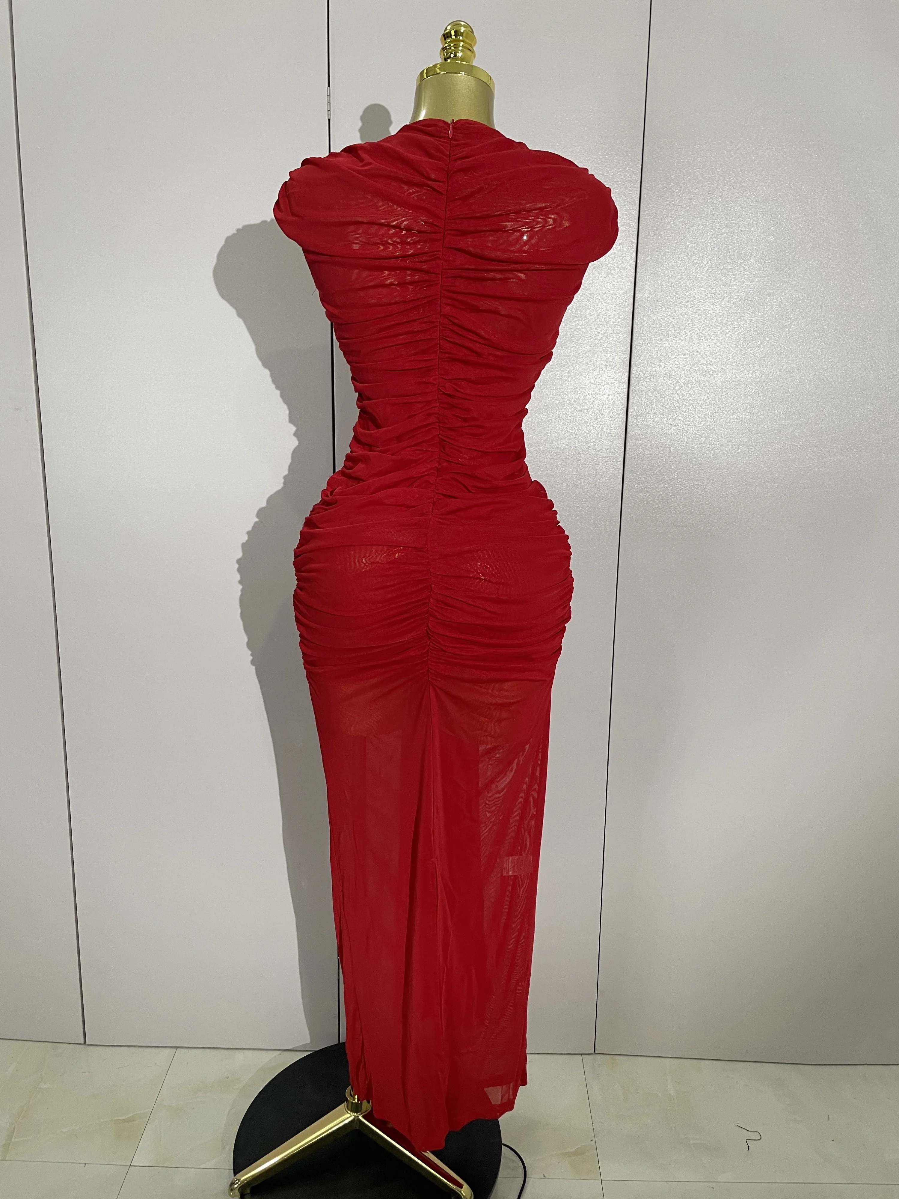 Women Sexy Sleeveless O-Neck Hollow Out Mesh Bodycon Long Dress Fashion Show Celebrate Celebrity Evening Birthday Party Dress
