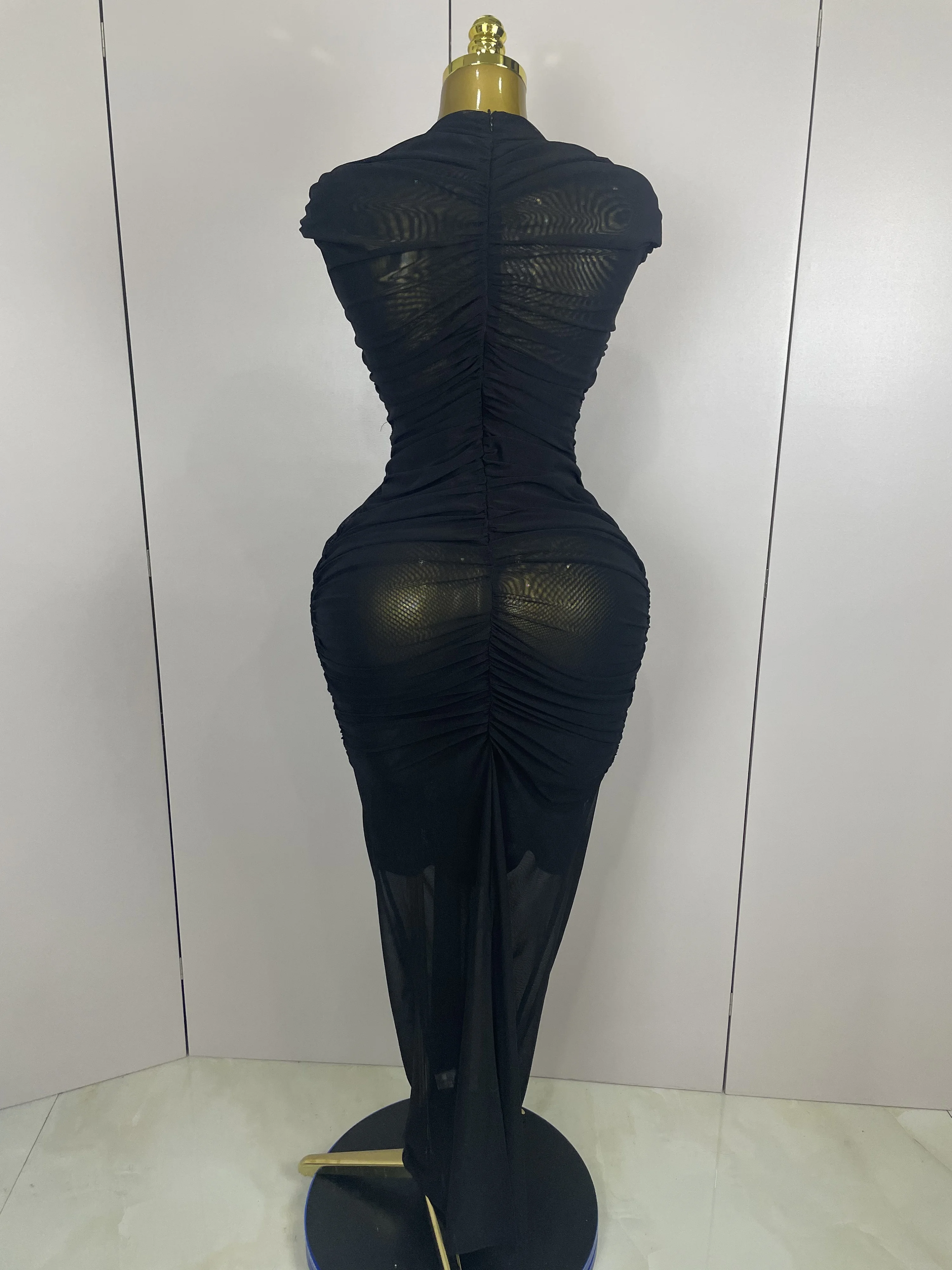 Women Sexy Sleeveless O-Neck Hollow Out Mesh Bodycon Long Dress Fashion Show Celebrate Celebrity Evening Birthday Party Dress