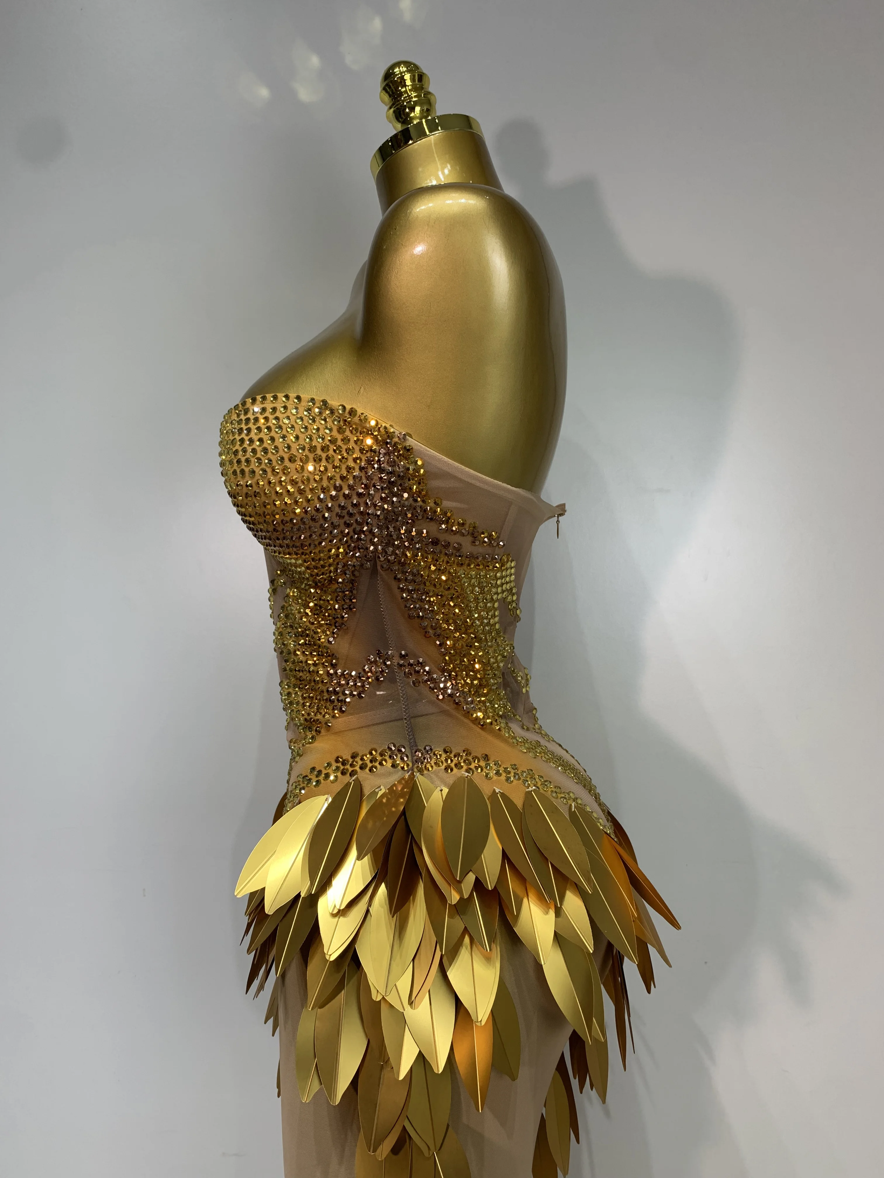 Women Sexy Strapless Mesh Maxi Long Dress Sparkly Gold Rhinestone Sequin Evening Party Gown Luxury Nightclub Birthday Prom Dress