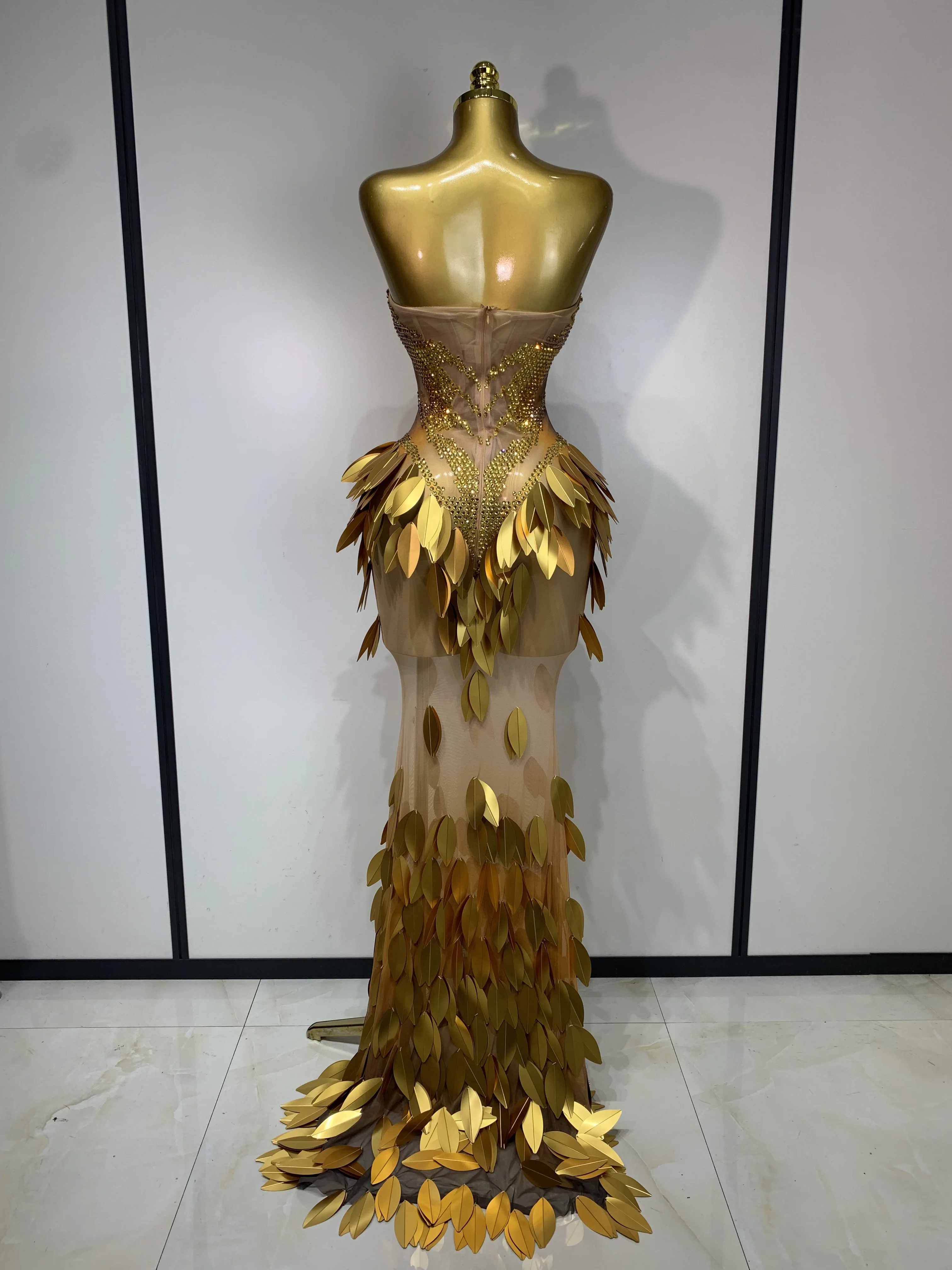 Women Sexy Strapless Mesh Maxi Long Dress Sparkly Gold Rhinestone Sequin Evening Party Gown Luxury Nightclub Birthday Prom Dress