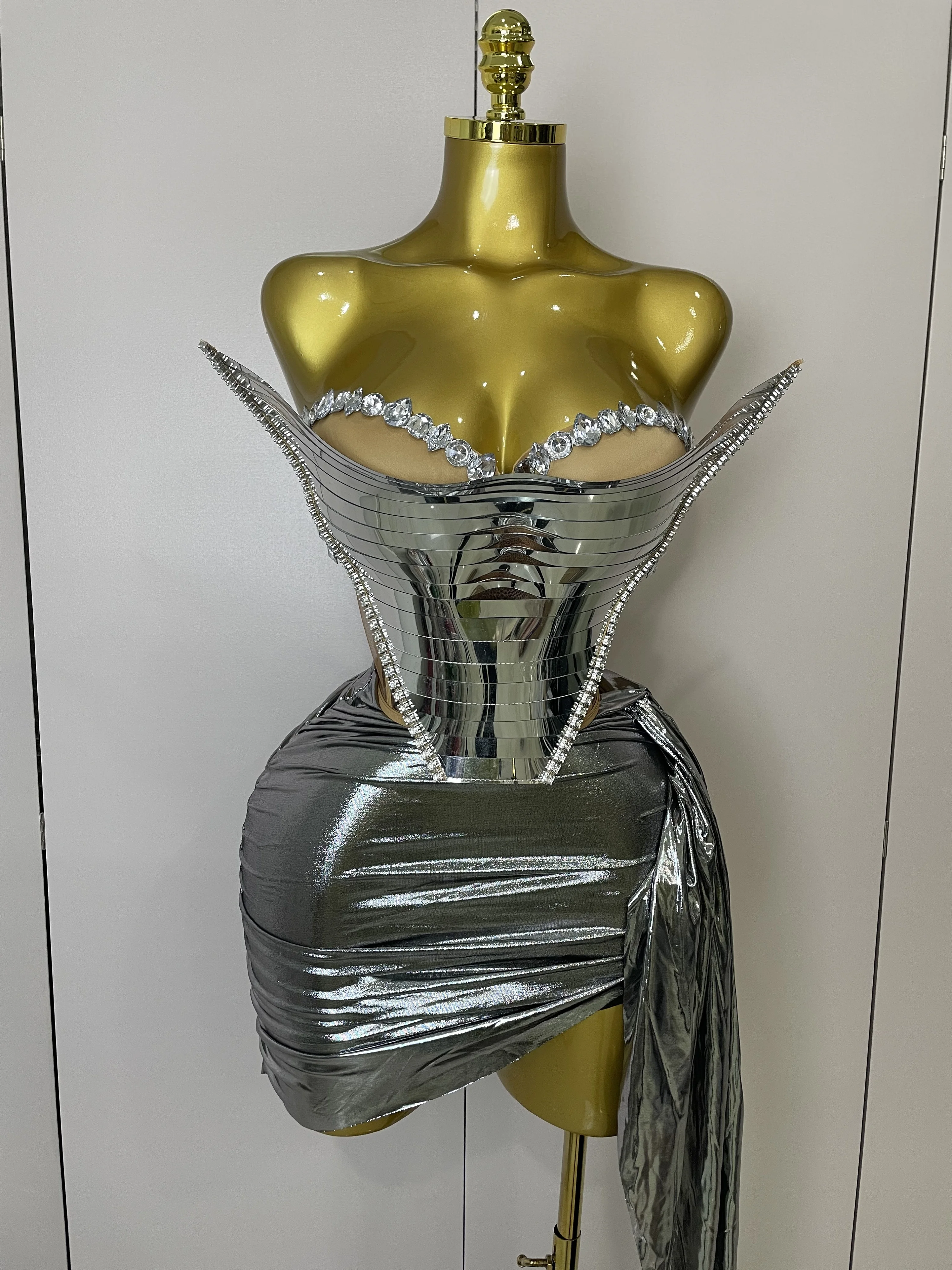 2025 Sparkly Gold Sequin Sexy Top Two Pieces Set Women Celebrate Party Birthday NightClub Performance Dancer Show Stage Outfit