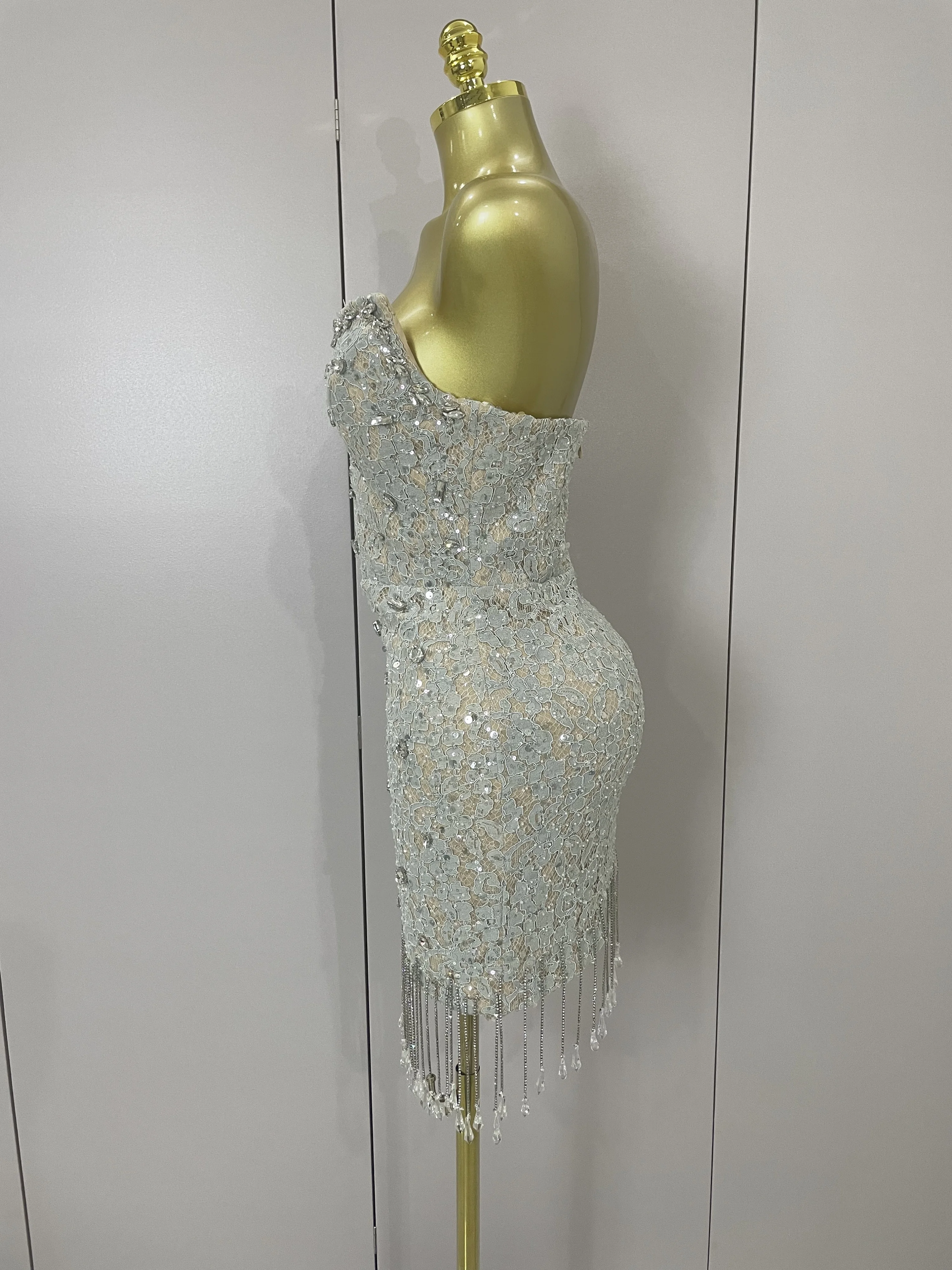 Luxury Sparkle Diamond Tassel Halter Cocktail Dress 2025 Women Elegant Evening Formal Gowns Wedding Party Dresses Stage Costumes