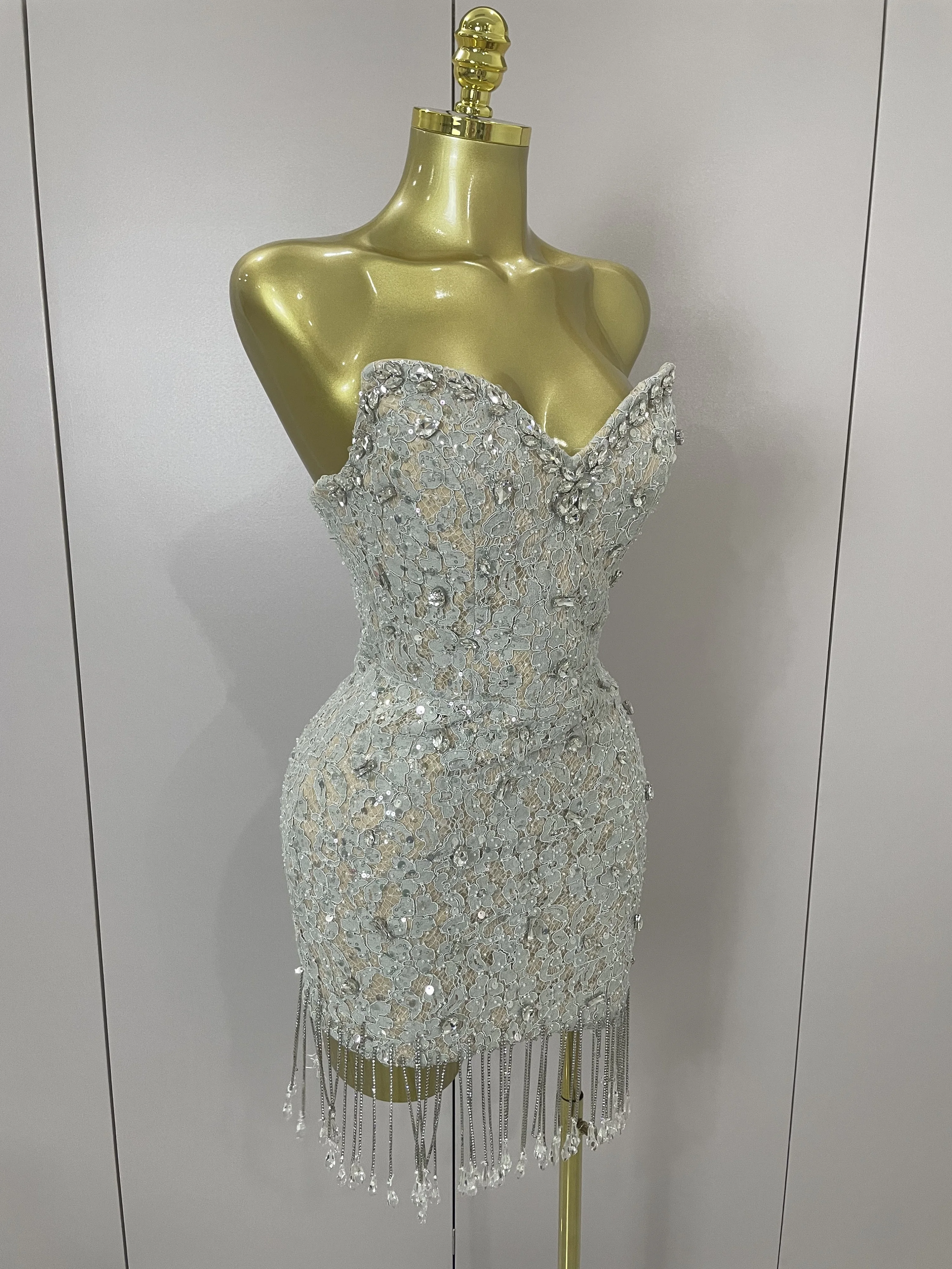 Luxury Sparkle Diamond Tassel Halter Cocktail Dress 2025 Women Elegant Evening Formal Gowns Wedding Party Dresses Stage Costumes
