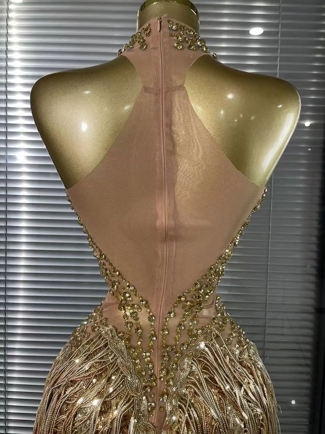 White Golden Color Women Sexy Off the Shoulder Shining Sequins Beading Bodycon Mid-calf Dress Birthday Photoshoot Stage Wear