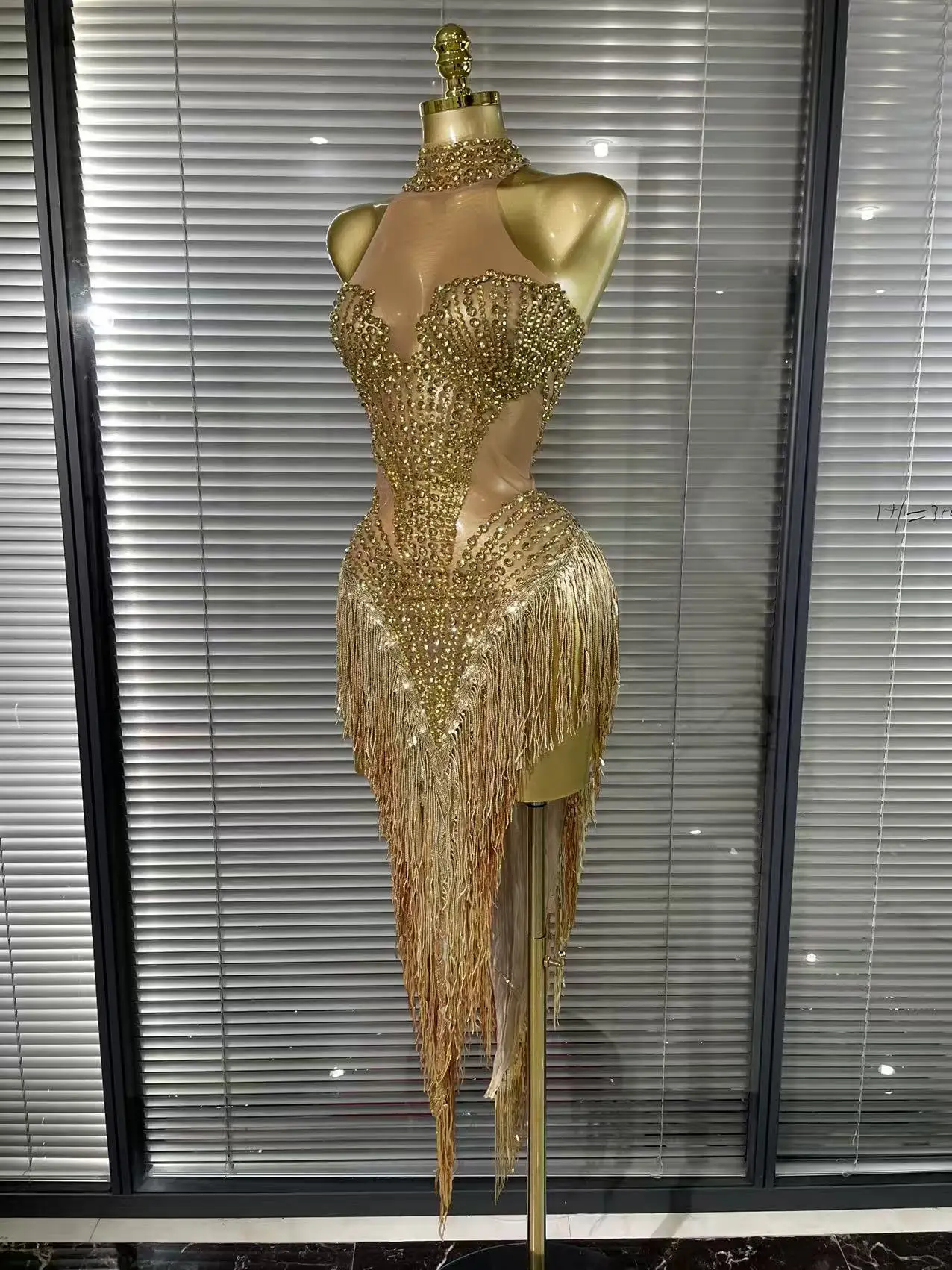 White Golden Color Women Sexy Off the Shoulder Shining Sequins Beading Bodycon Mid-calf Dress Birthday Photoshoot Stage Wear