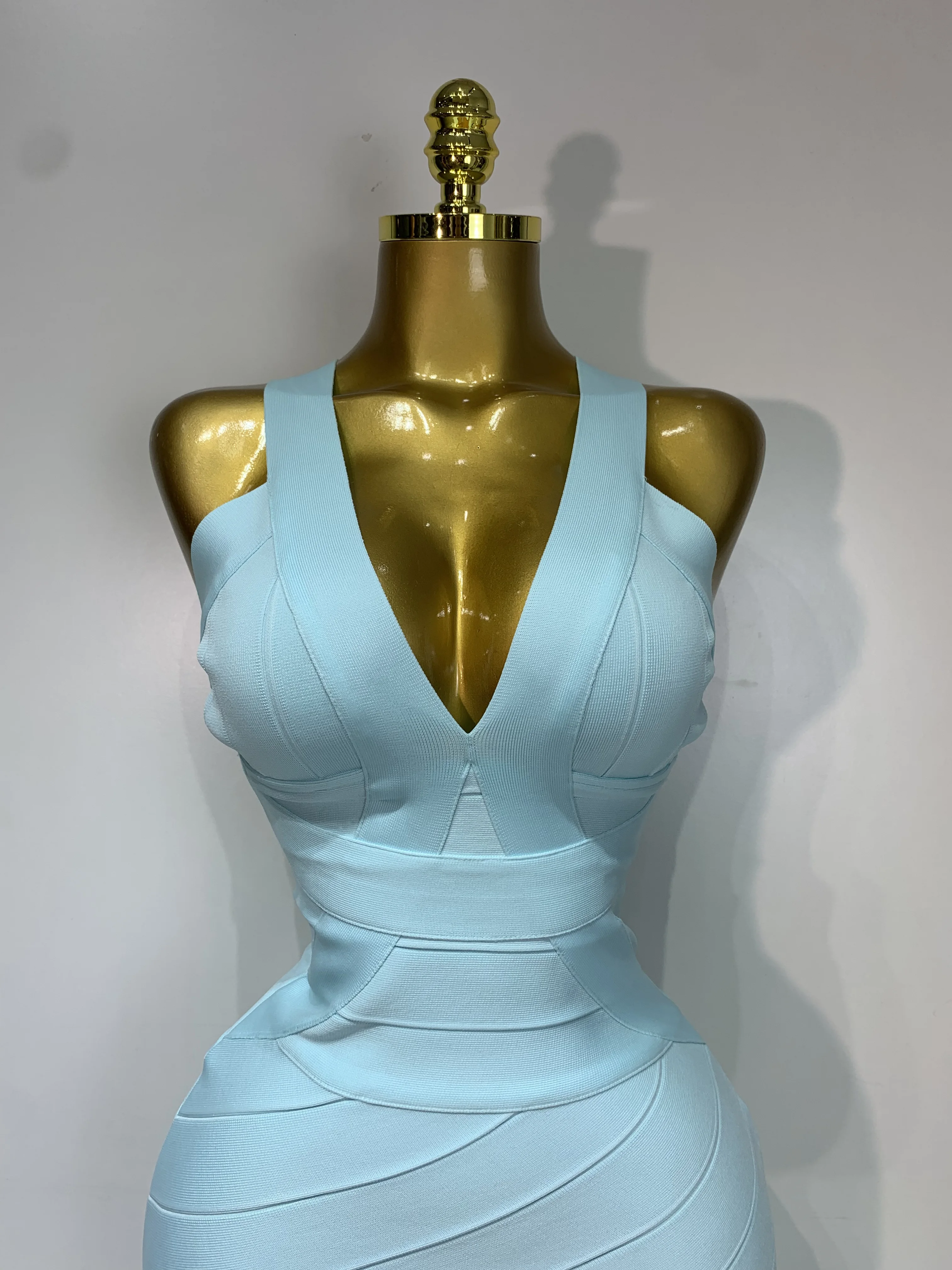 Women Sleeveless Sexy V-neck Tassel Bodycon Bandage Dress Celebrity Elegant Evening Party High Quality Club Birthday Dress