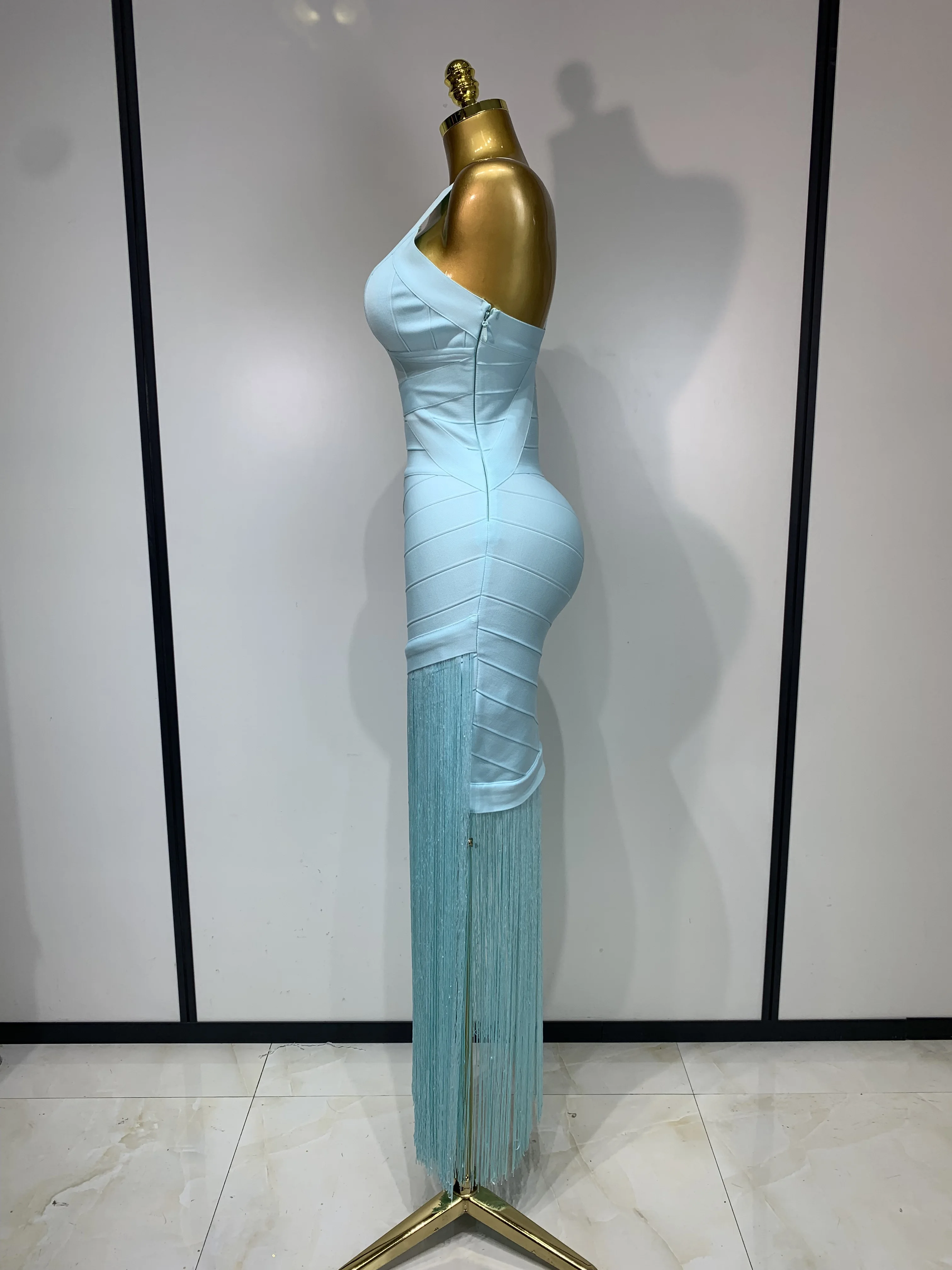 Women Sleeveless Sexy V-neck Tassel Bodycon Bandage Dress Celebrity Elegant Evening Party High Quality Club Birthday Dress