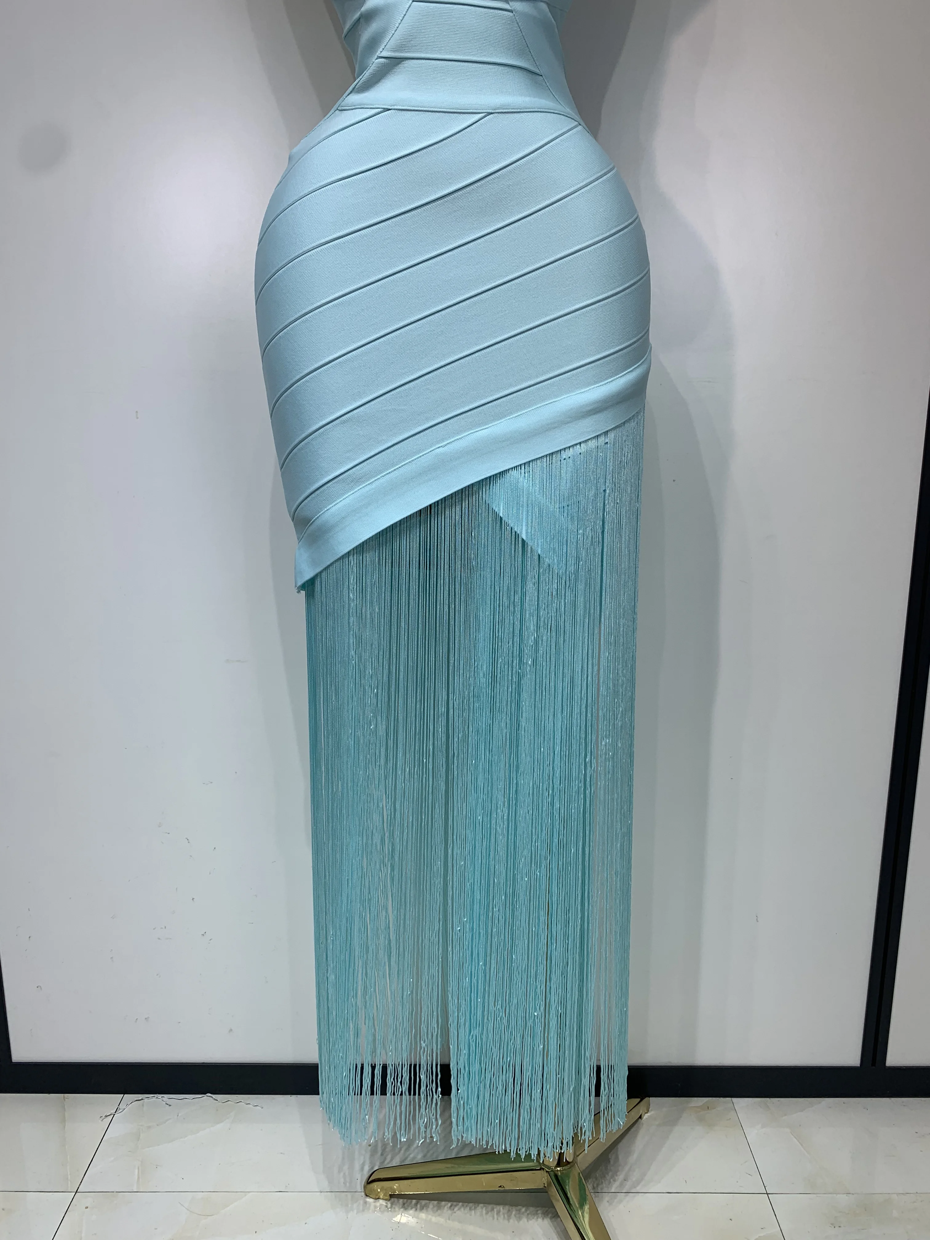 Women Sleeveless Sexy V-neck Tassel Bodycon Bandage Dress Celebrity Elegant Evening Party High Quality Club Birthday Dress