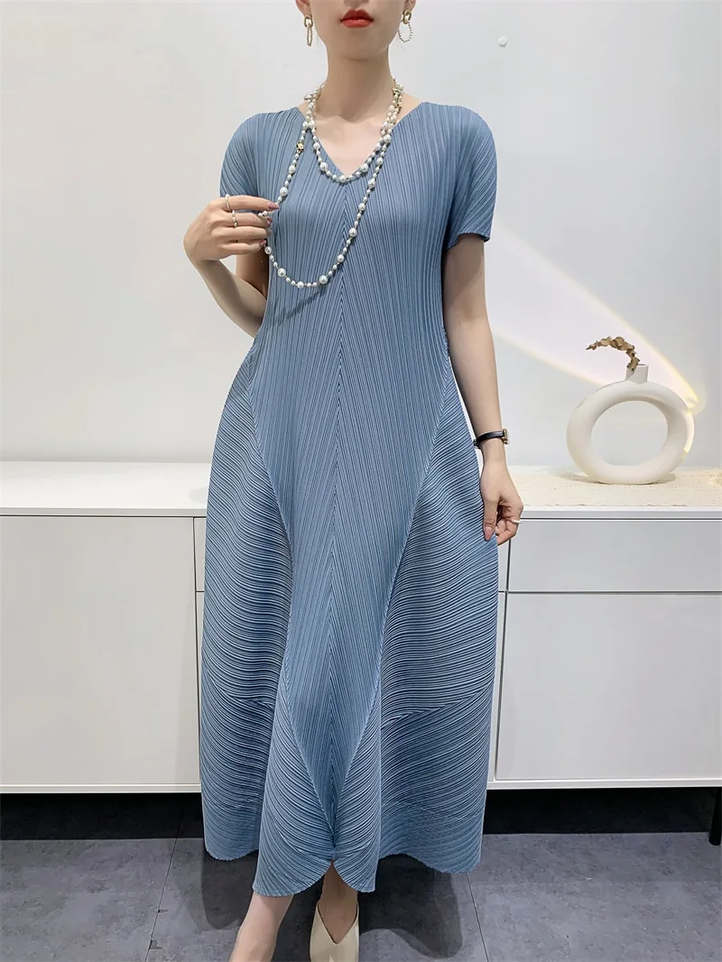 Miyake Bud Elegant Dresses for Women 2024 Autumn New Pleated Casual Fashion Solid Color Party Formal Occasion Dresses