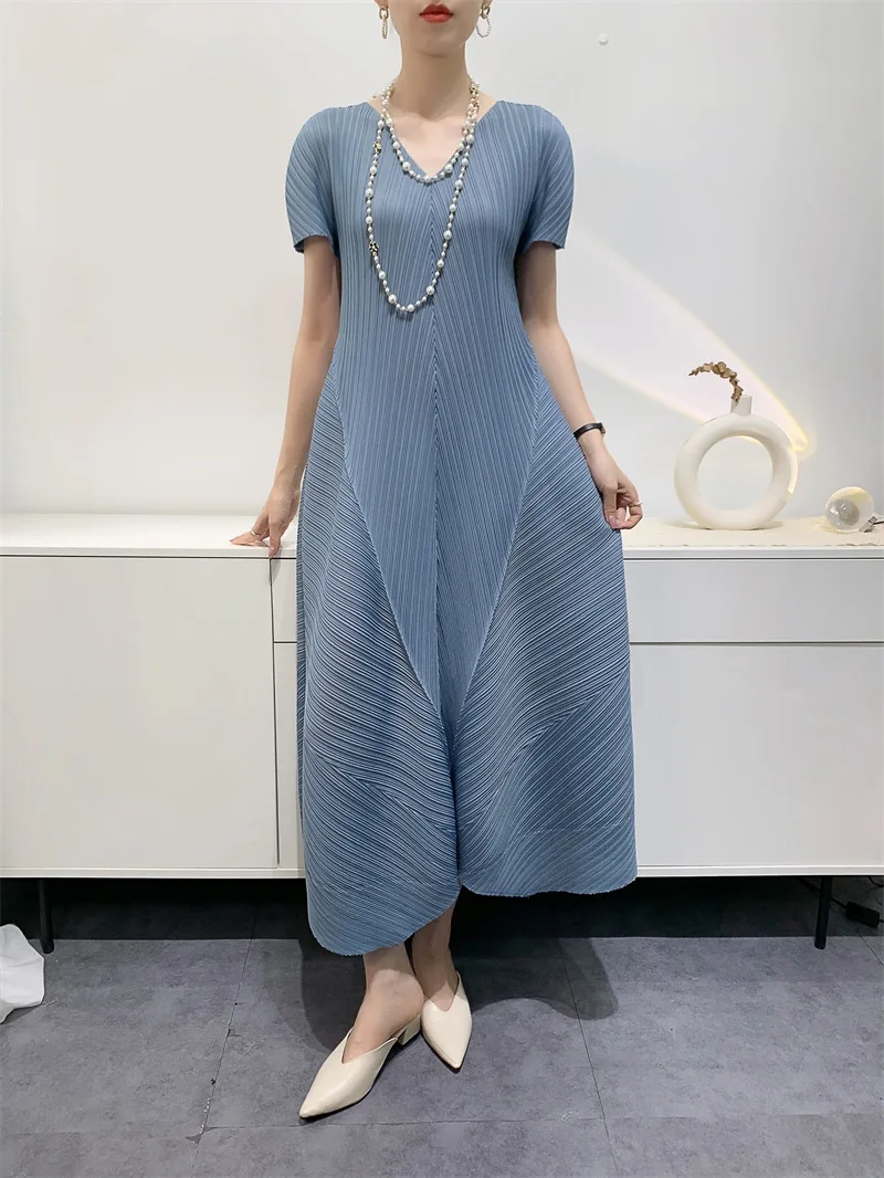 Miyake Bud Elegant Dresses for Women 2024 Autumn New Pleated Casual Fashion Solid Color Party Formal Occasion Dresses
