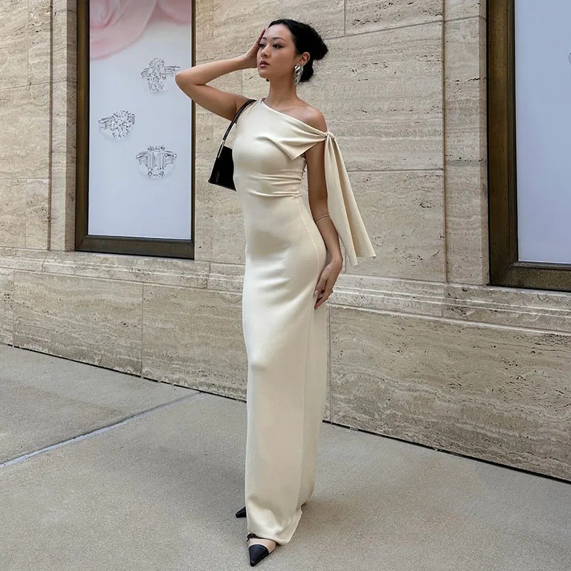 Women's Hot Sweetheart Long Dress New Fashion Asymmetric Temperament Slim Package Hip Simple Tie Dresses