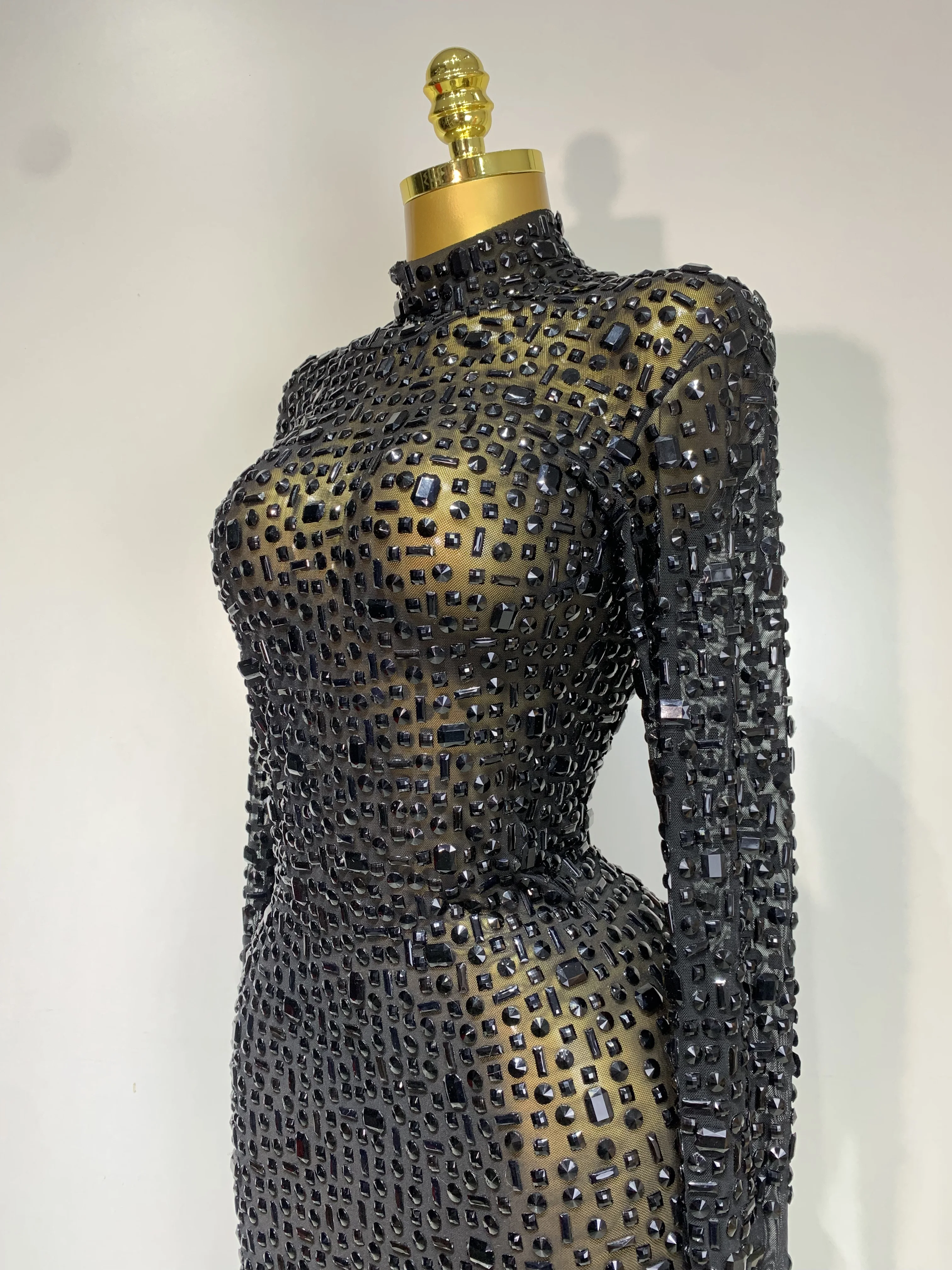 Sparkly Luxury Rhinstones Long Sleeve Elegant Party Dress Women 2025 Performance Stage Outfit Evening Birthday Prom Gown