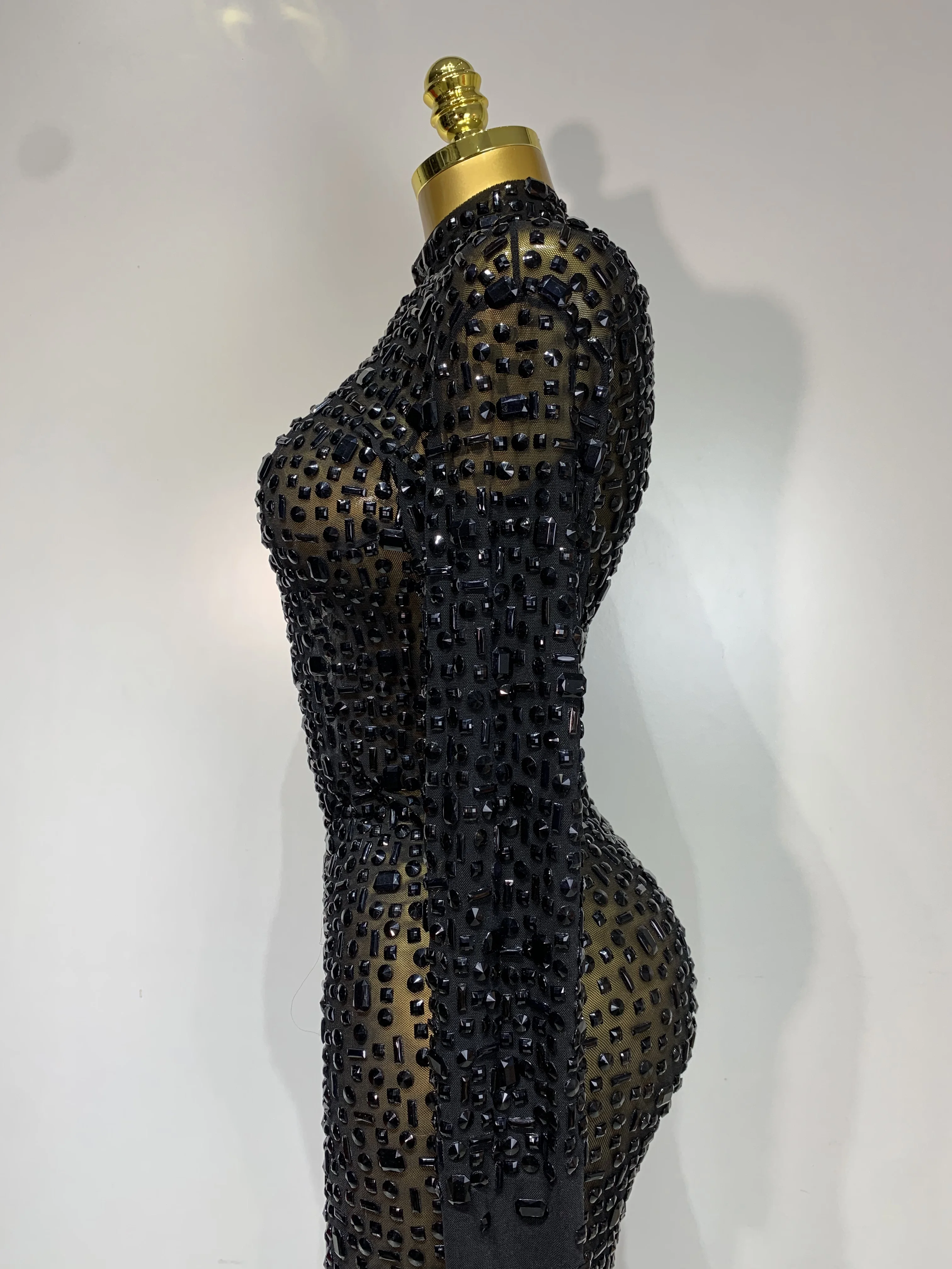 Sparkly Luxury Rhinstones Long Sleeve Elegant Party Dress Women 2025 Performance Stage Outfit Evening Birthday Prom Gown