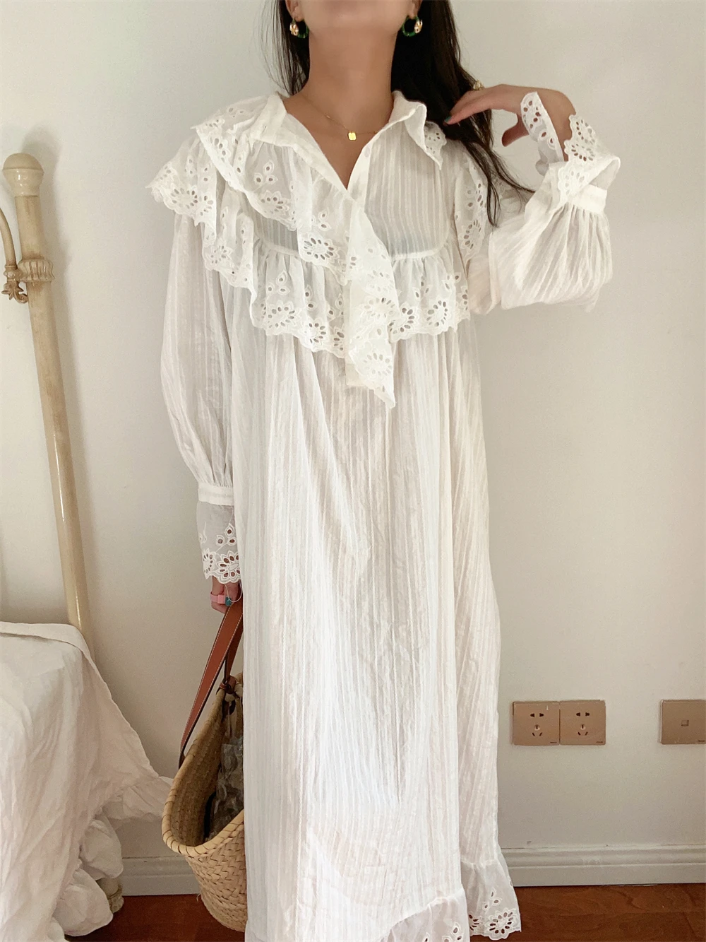 Flare Long Sleeve Ruffles Dress For Women Robe Cotton White Floral Embroidery Lace Dresses Oversize Casual Autumn Boho Vestidos