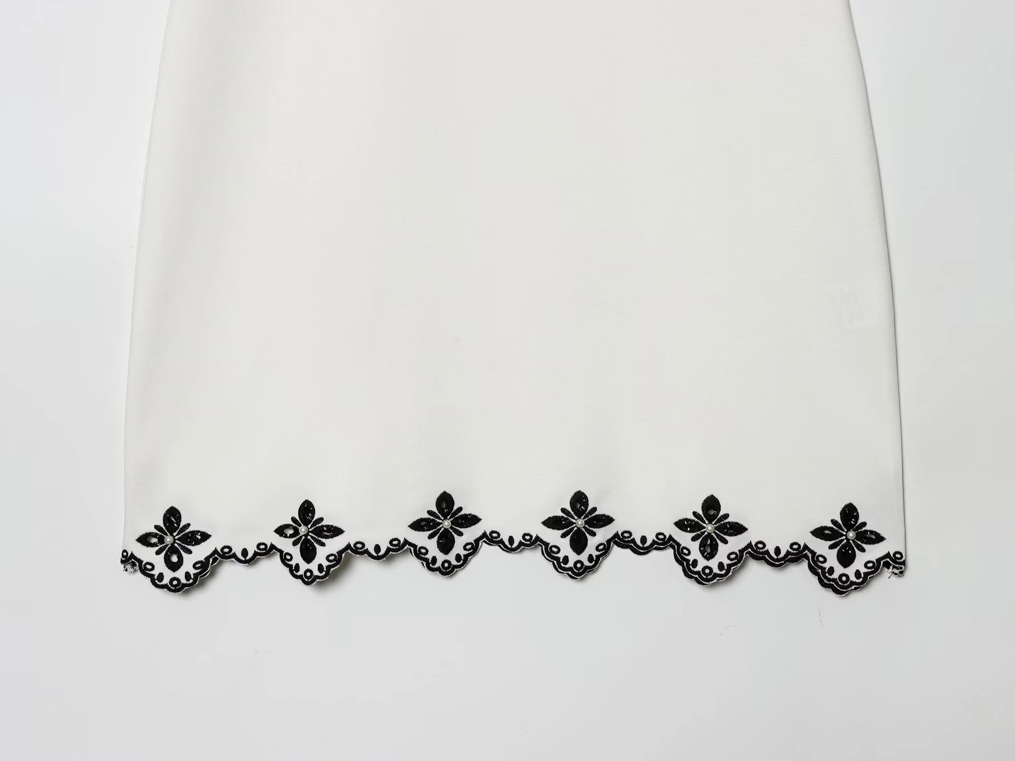 European and American style 2025 winter new women's clothing artificial pearl embroidery sleeveless short dress
