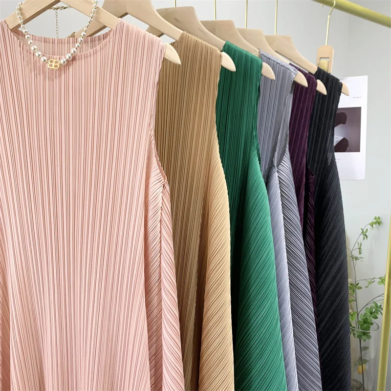 ALSEY Miyake Pleated Fashion Sleeveless Women for Dress Summer New Elegant O-neck Solid Color Loose Simple Casual Party Dress