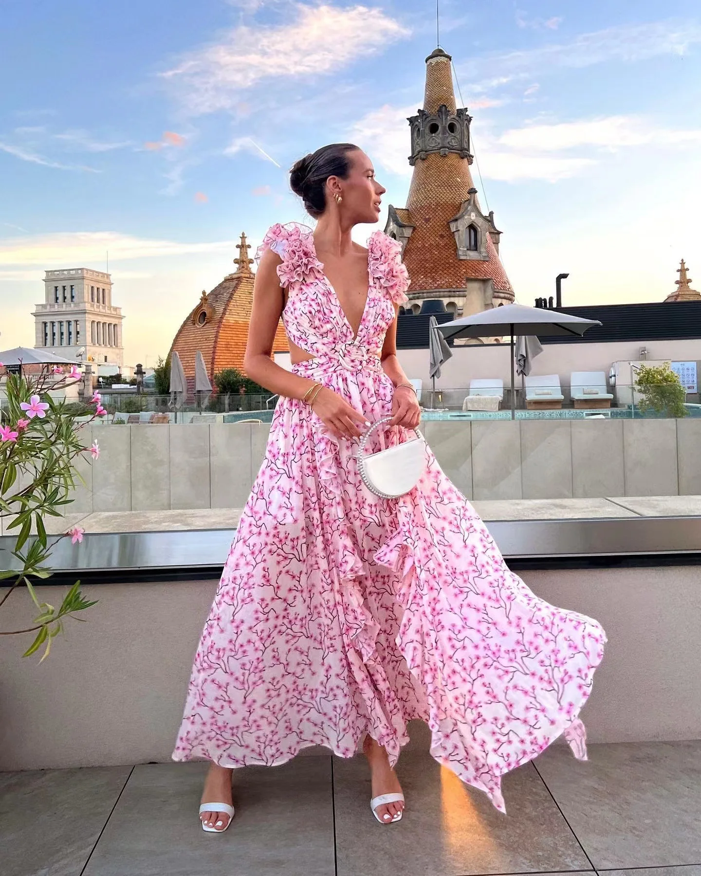Summer Vacation Sexy Print Long Dress Deep V-Neck Backless Slim Fit Ruffled Floral Dress