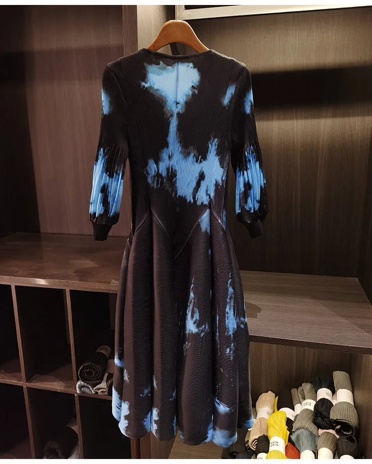 LANMREM Spring New Oil Painting Print Ruched Dress Women's Beach Vacation Platycodon French Long Dress Fairy Style