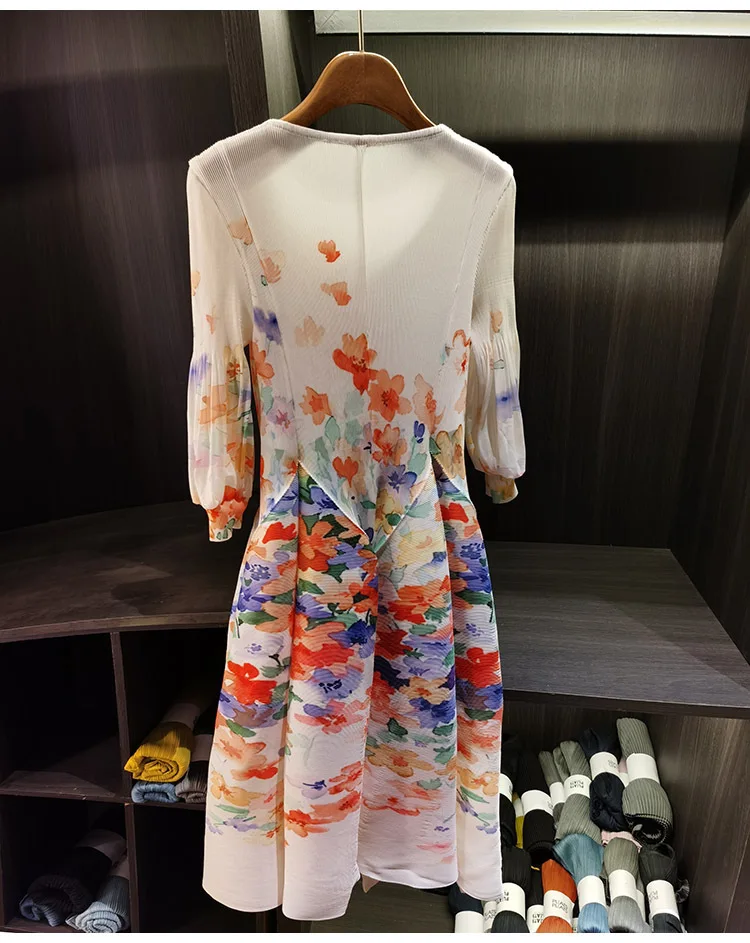 LANMREM Spring New Oil Painting Print Ruched Dress Women's Beach Vacation Platycodon French Long Dress Fairy Style