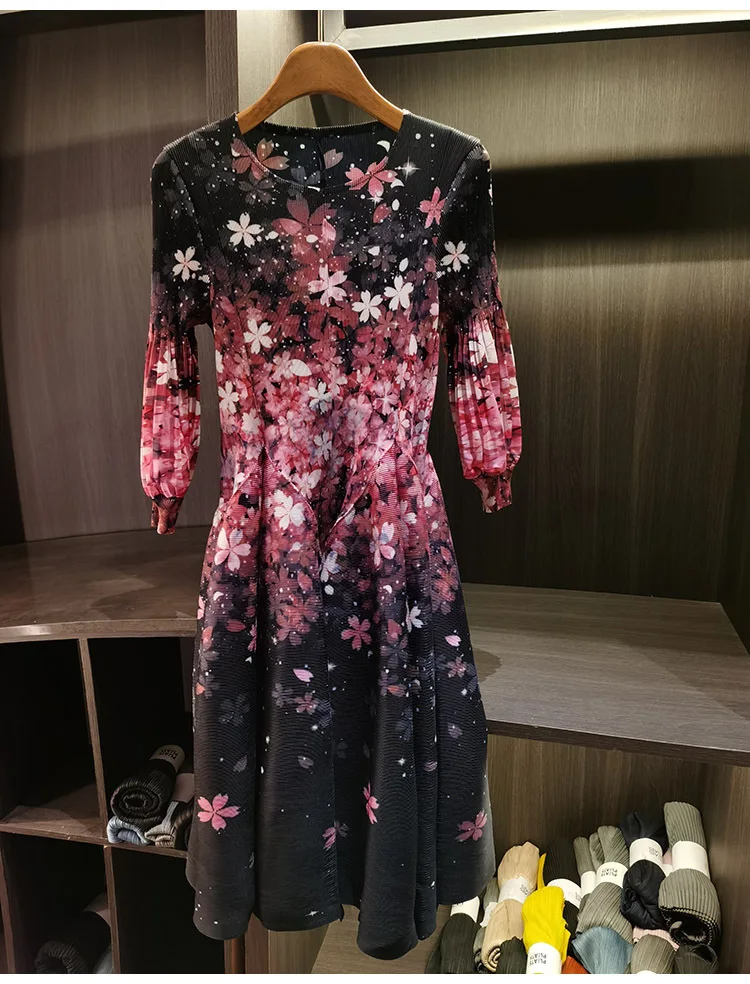 LANMREM Spring New Oil Painting Print Ruched Dress Women's Beach Vacation Platycodon French Long Dress Fairy Style