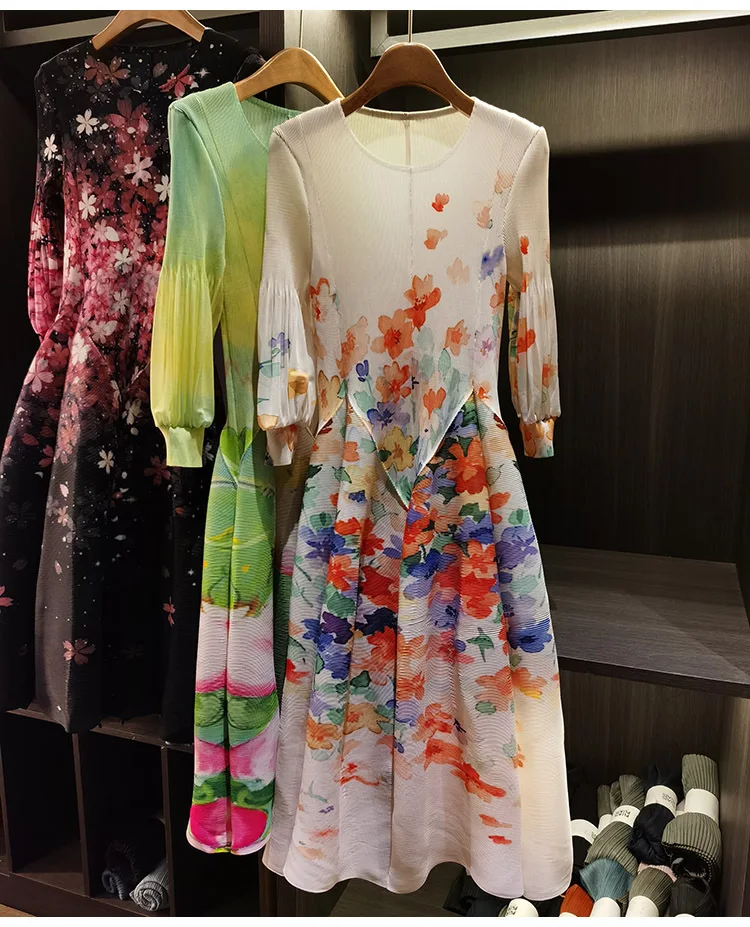LANMREM Spring New Oil Painting Print Ruched Dress Women's Beach Vacation Platycodon French Long Dress Fairy Style