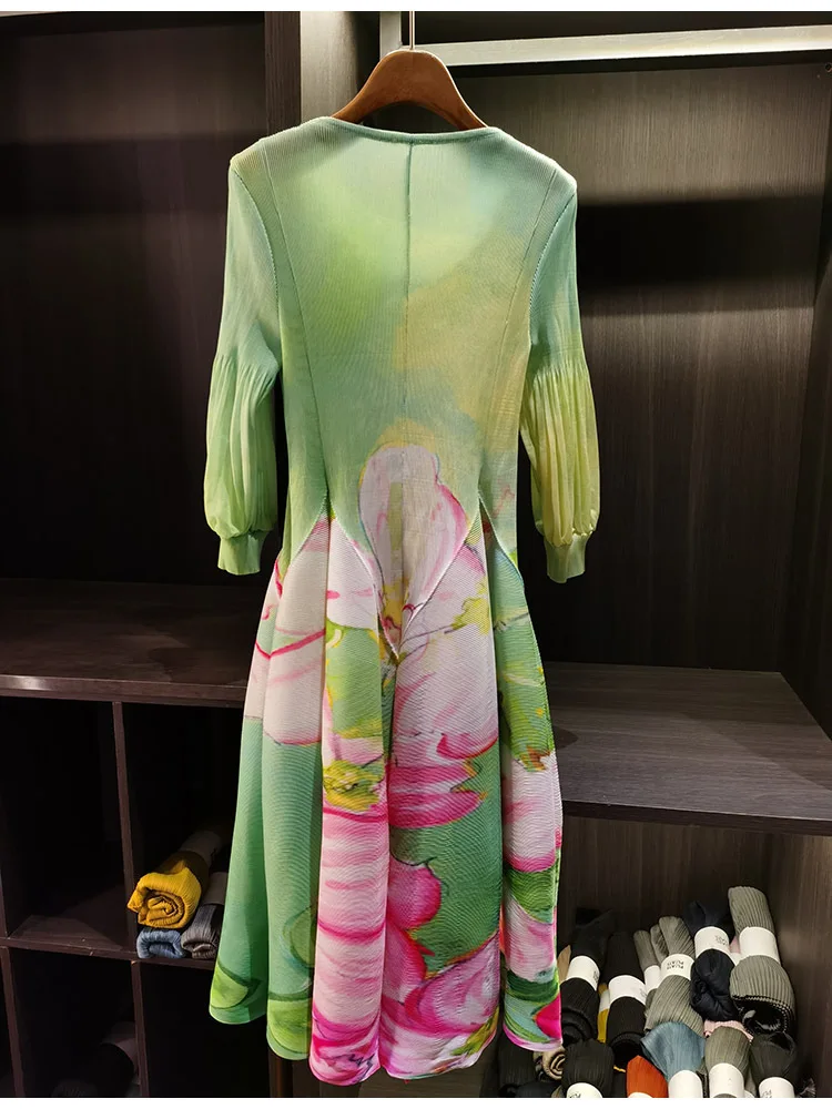 LANMREM Spring New Oil Painting Print Ruched Dress Women's Beach Vacation Platycodon French Long Dress Fairy Style