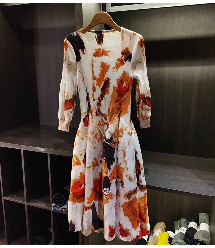 LANMREM Spring New Oil Painting Print Ruched Dress Women's Beach Vacation Platycodon French Long Dress Fairy Style
