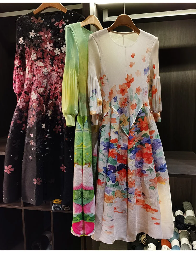 LANMREM Spring New Oil Painting Print Ruched Dress Women's Beach Vacation Platycodon French Long Dress Fairy Style