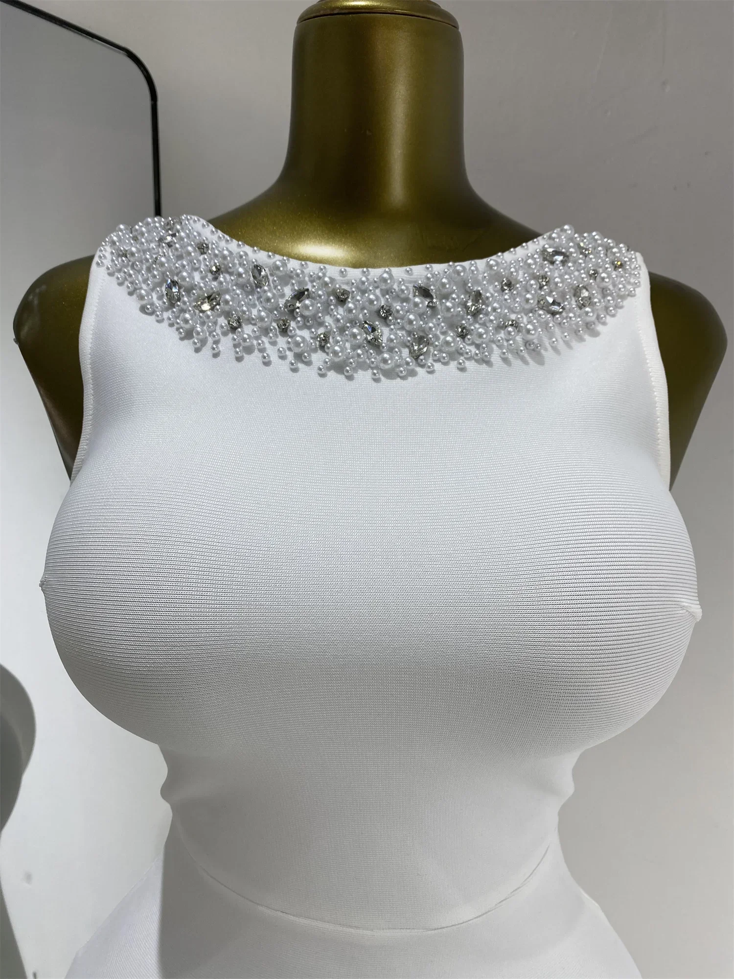 Woman White Birthday Bandage Dress Elegant Pearls Rhinestones Embroidery Tassel Back Bodycon Long Evening Party Cocktail Dresses