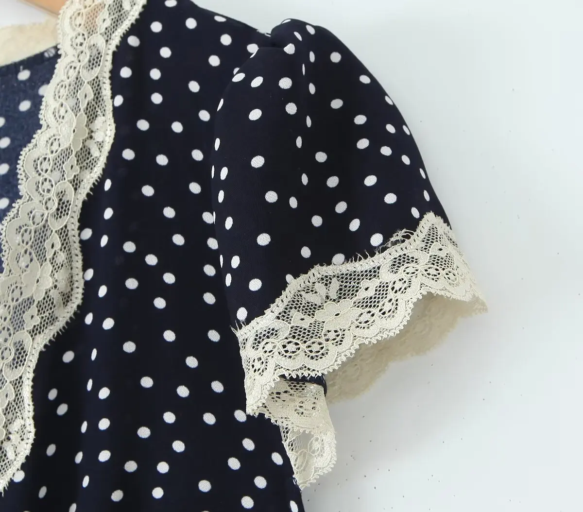 YENKYE 2025 Women Navy Blue Polka Dot Long Dress Lace Trim V Neck Short Sleeve A-line Elegant Holiday Dresses Summe Maxi Robe