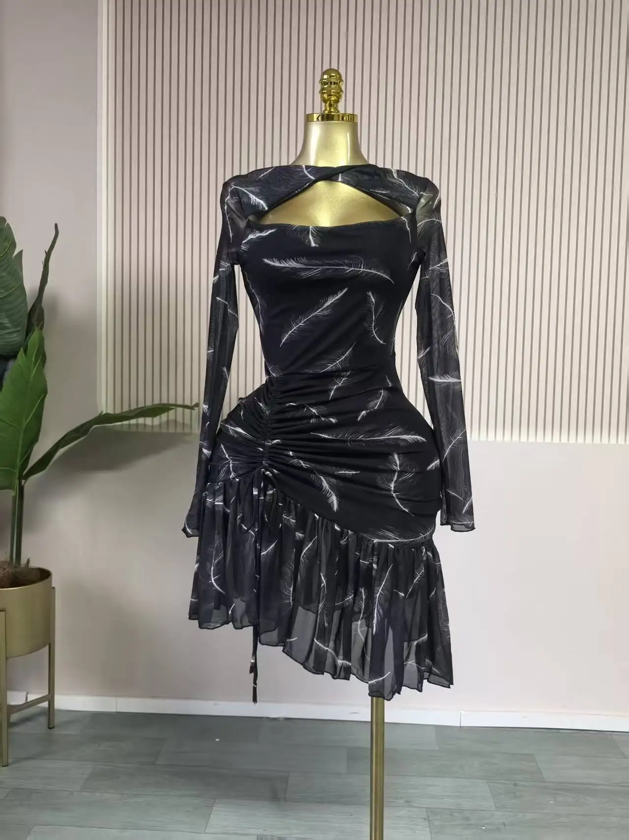 CM.YAYA Women Full Sleeve Print Stacked Ruffles Bodycon Mini Dress Fall Evening Birthday Vacation Party Vestidos Sexy Dresses